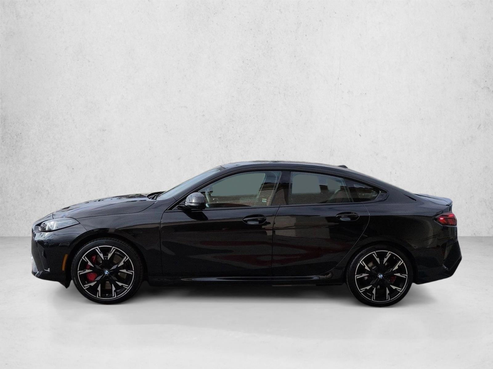 Thumbnail: 2025 BMW 2 Series - 2