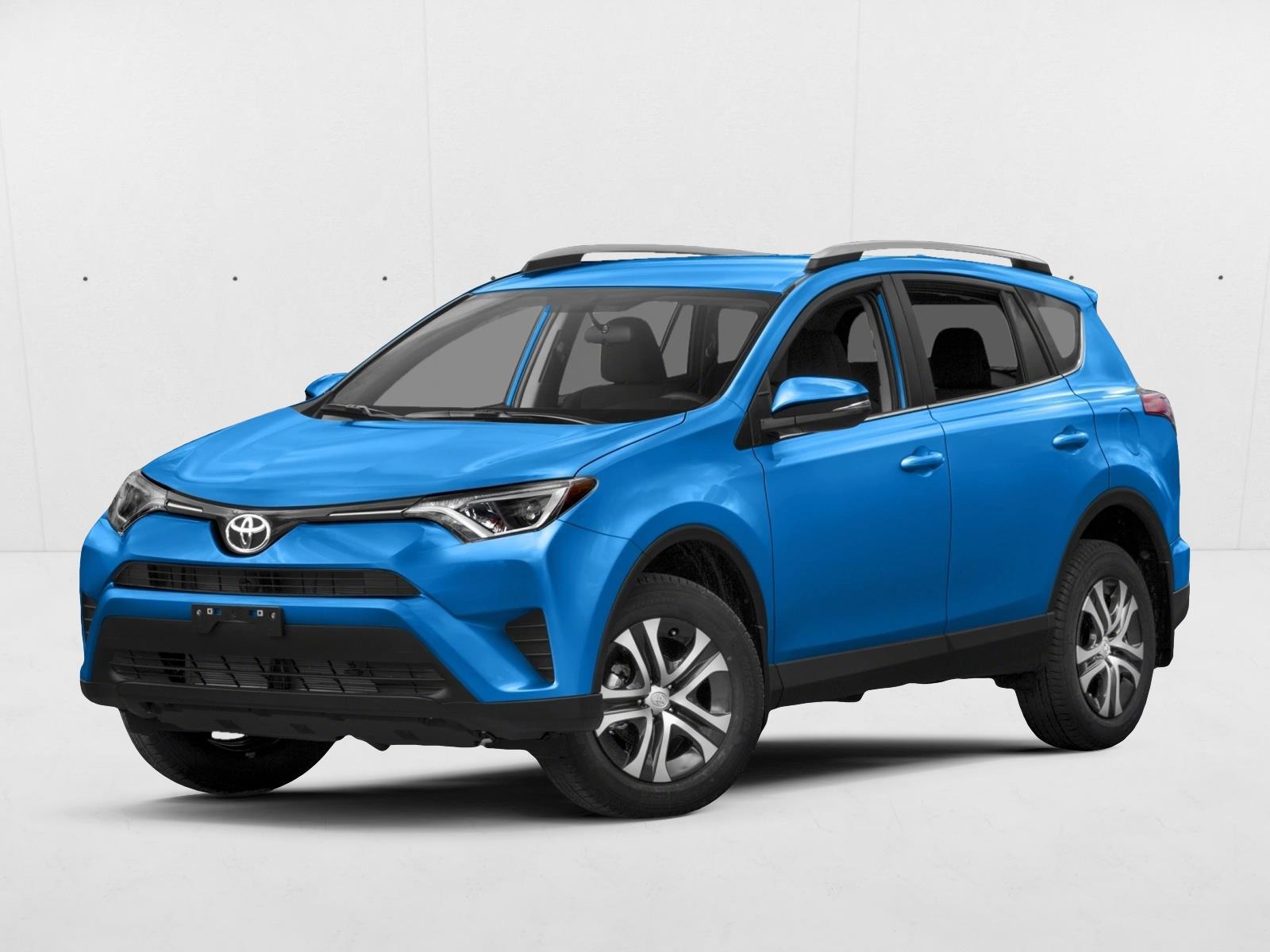 2017 Toyota RAV4 LE's photo