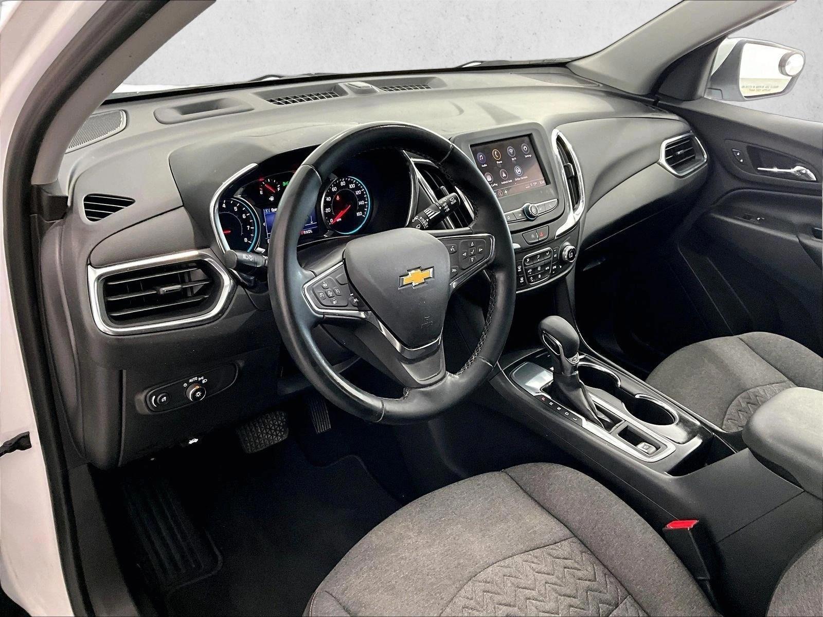 Thumbnail: 2023 Chevrolet Equinox - 4