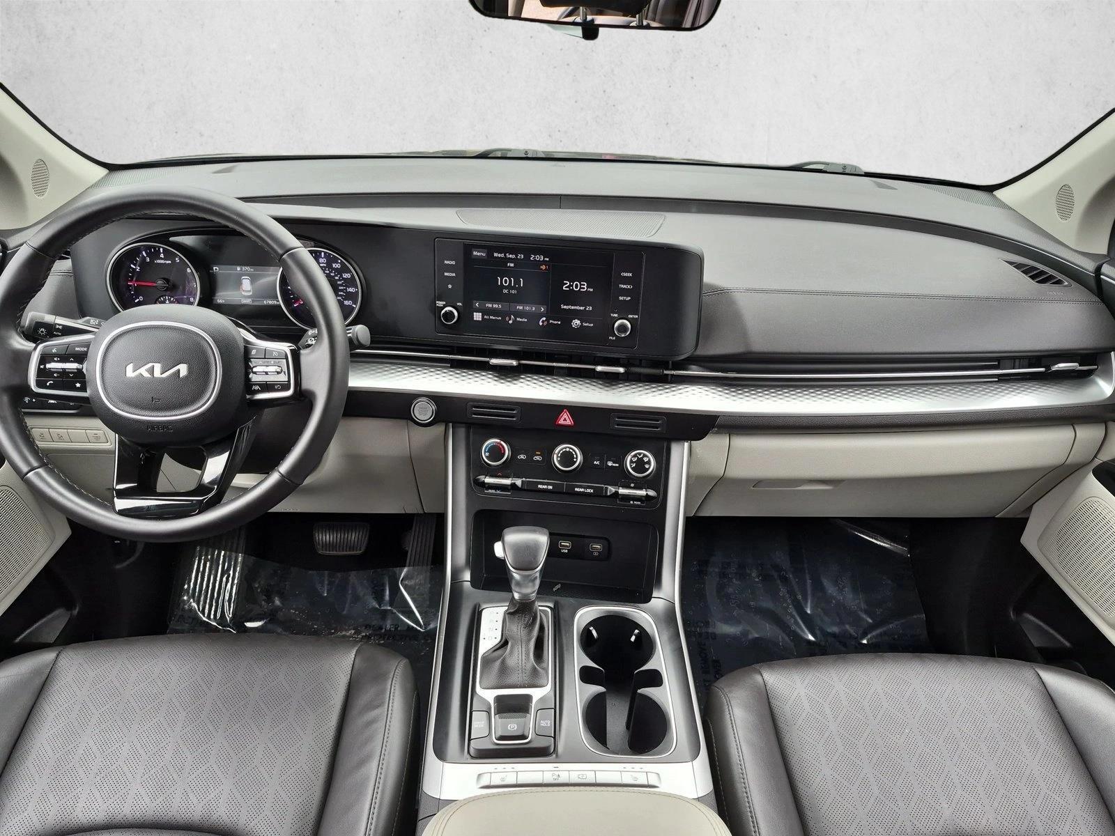 Thumbnail: 2024 Kia Carnival - 4