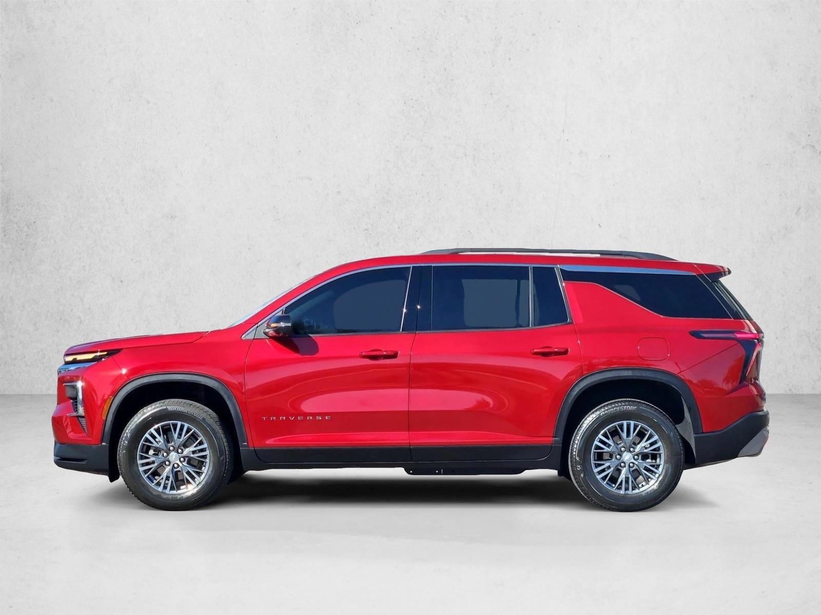 Thumbnail: 2024 Chevrolet Traverse - 3