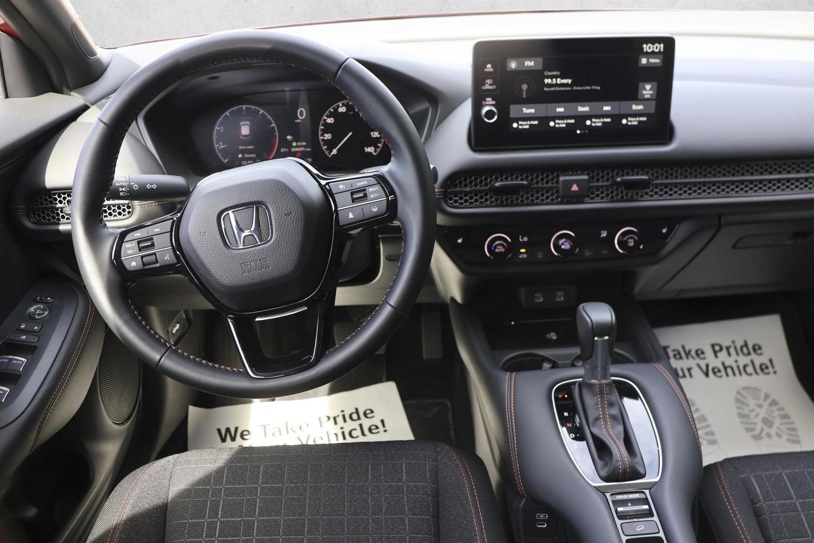 Thumbnail: 2026 Honda HR-V - 3