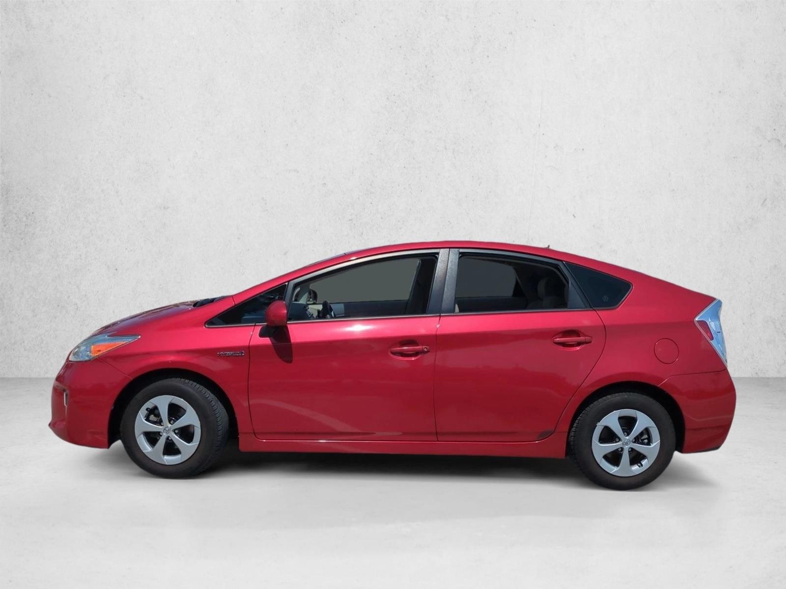 Thumbnail: 2013 Toyota Prius - 2
