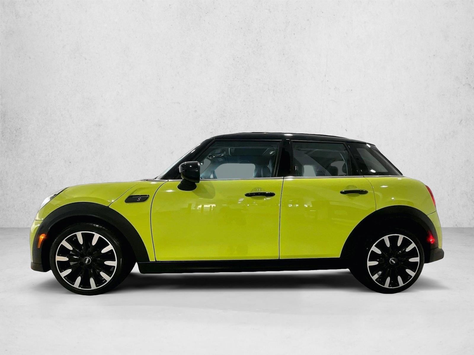 Thumbnail: 2024 MINI Cooper Hardtop - 2