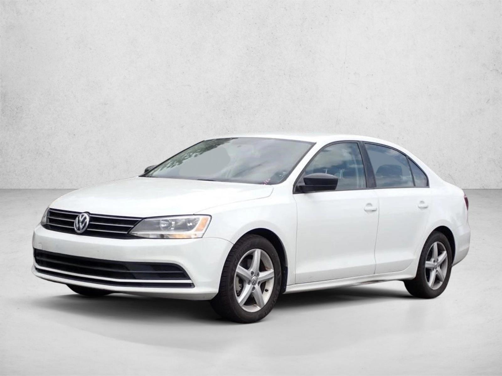 Thumbnail: 2016 Volkswagen Jetta - 2