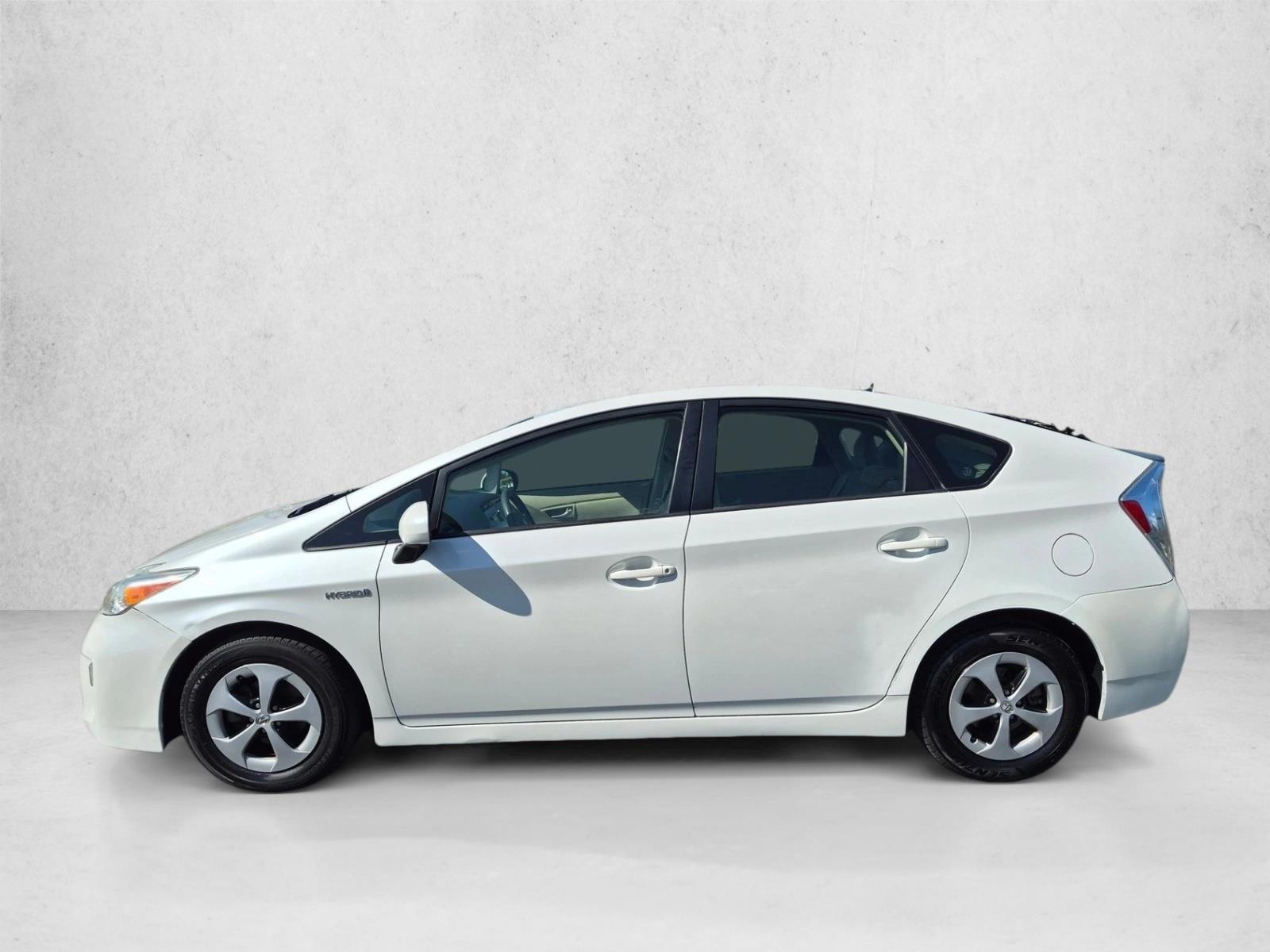 Thumbnail: 2014 Toyota Prius - 2