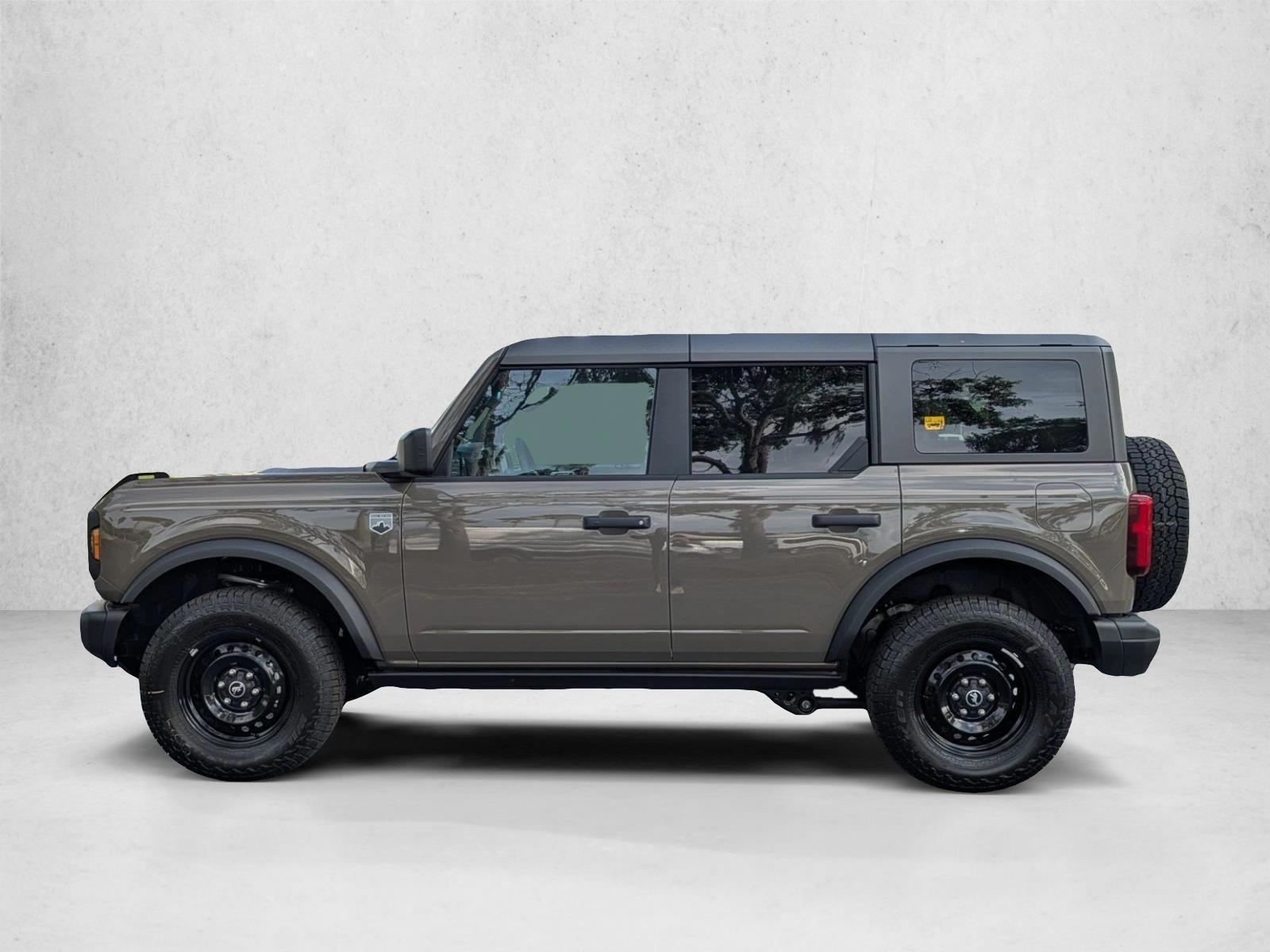 Thumbnail: 2026 Ford Bronco - 2