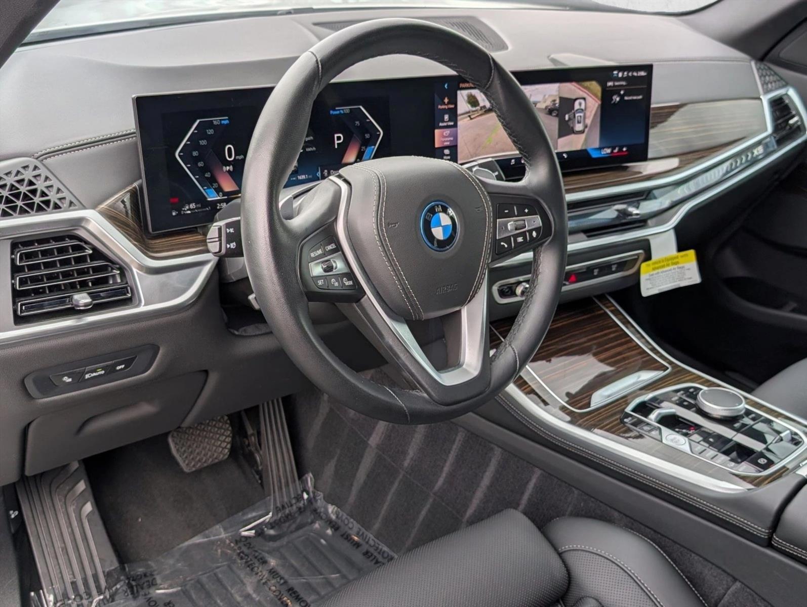 Thumbnail: 2026 BMW X5 - 3