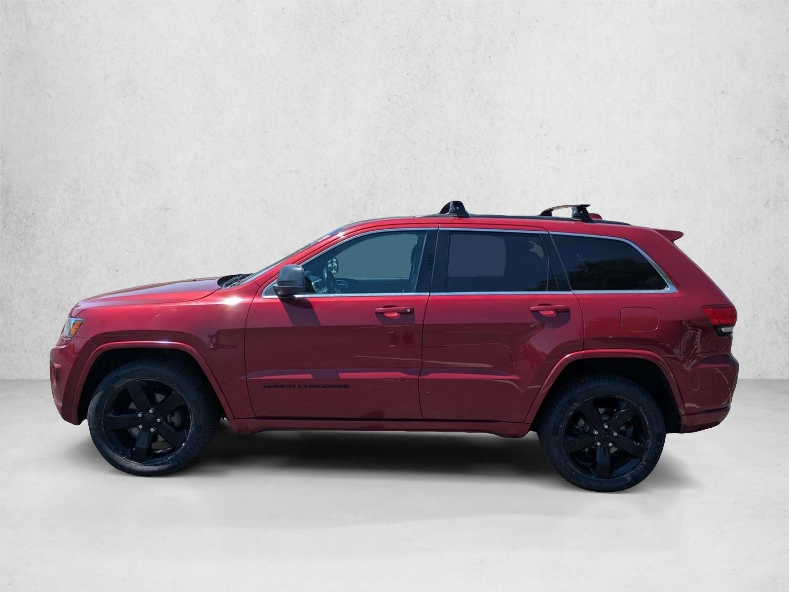 Thumbnail: 2015 Jeep Grand Cherokee - 2