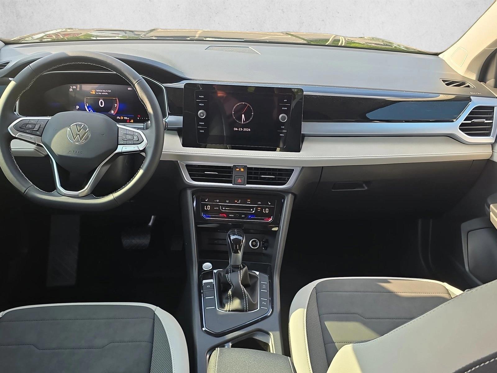 Thumbnail: 2026 Volkswagen Taos - 3