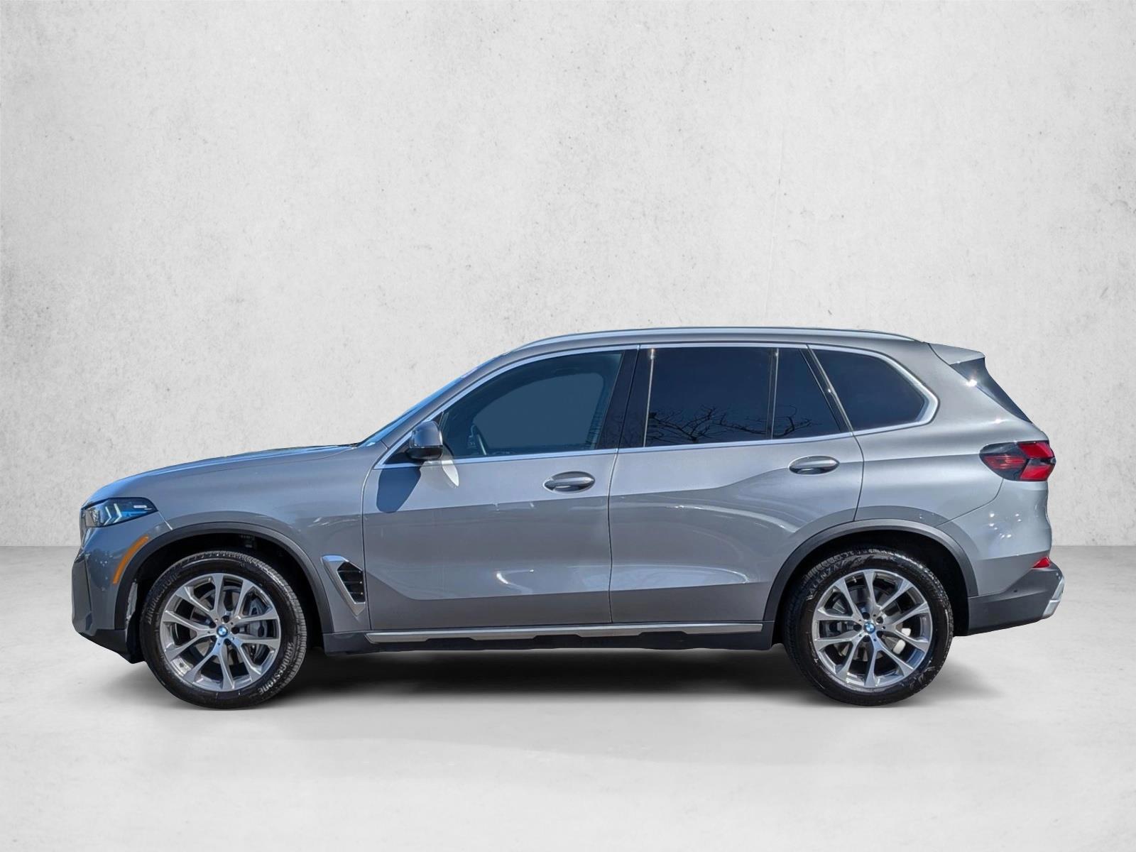 Thumbnail: 2026 BMW X5 - 2