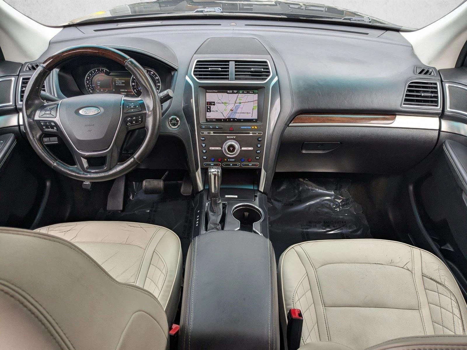 Thumbnail: 2016 Ford Explorer - 3