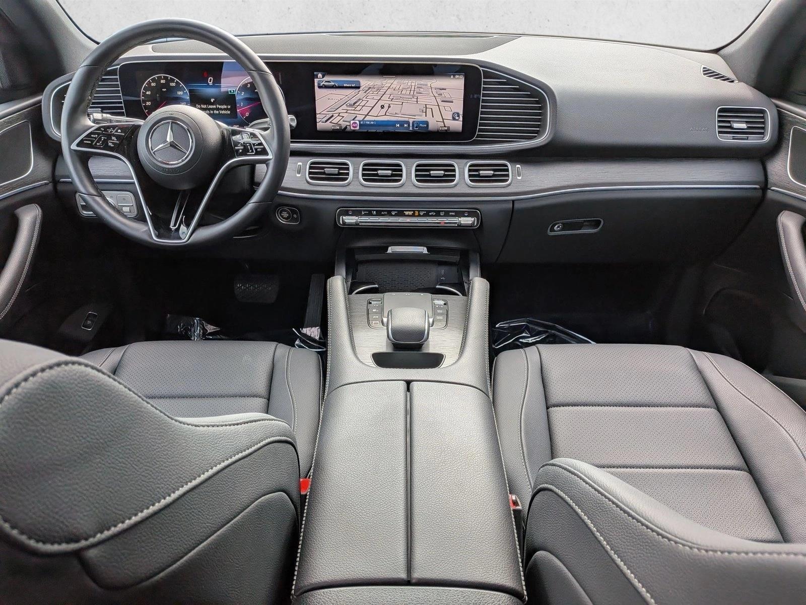 Thumbnail: 2026 Mercedes-Benz GLE - 4