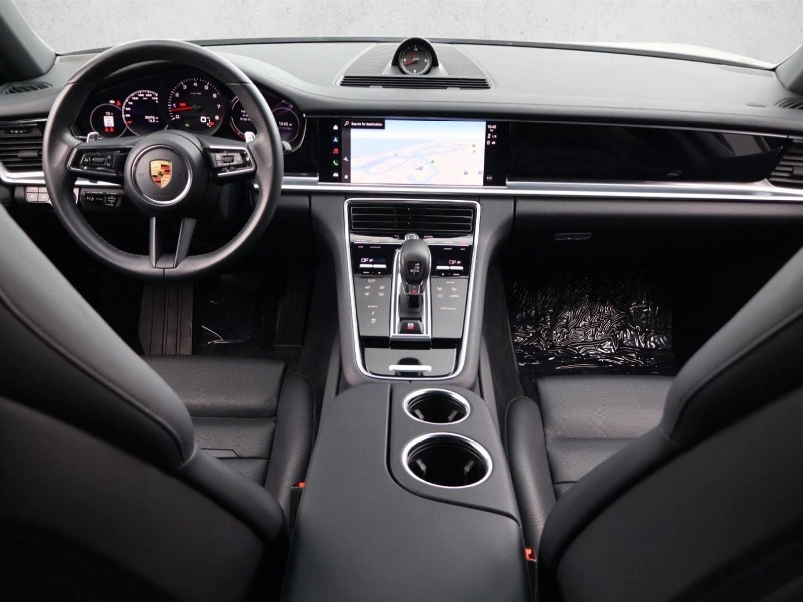 Thumbnail: 2023 Porsche Panamera - 4