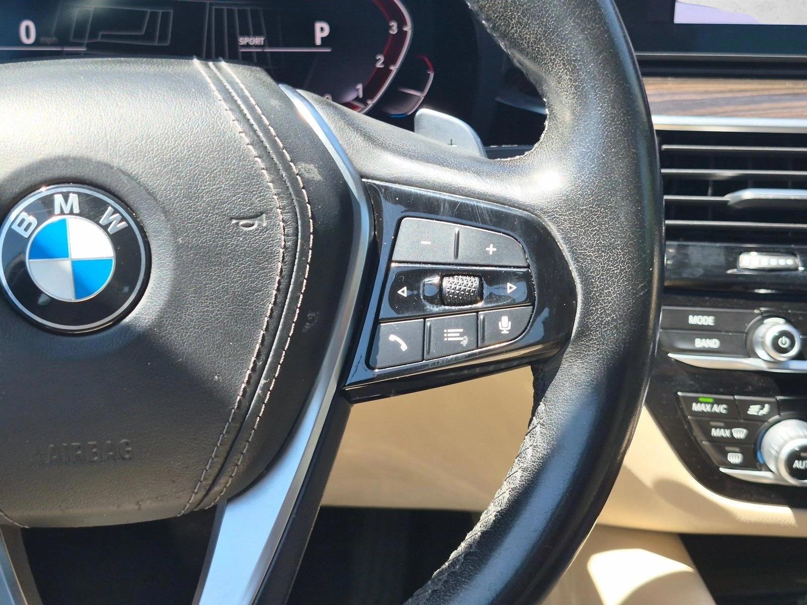 2021 BMW 5 Series 530i - Photo 21