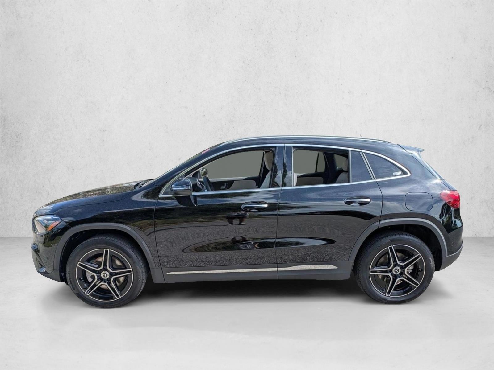 Thumbnail: 2026 Mercedes-Benz GLA - 2