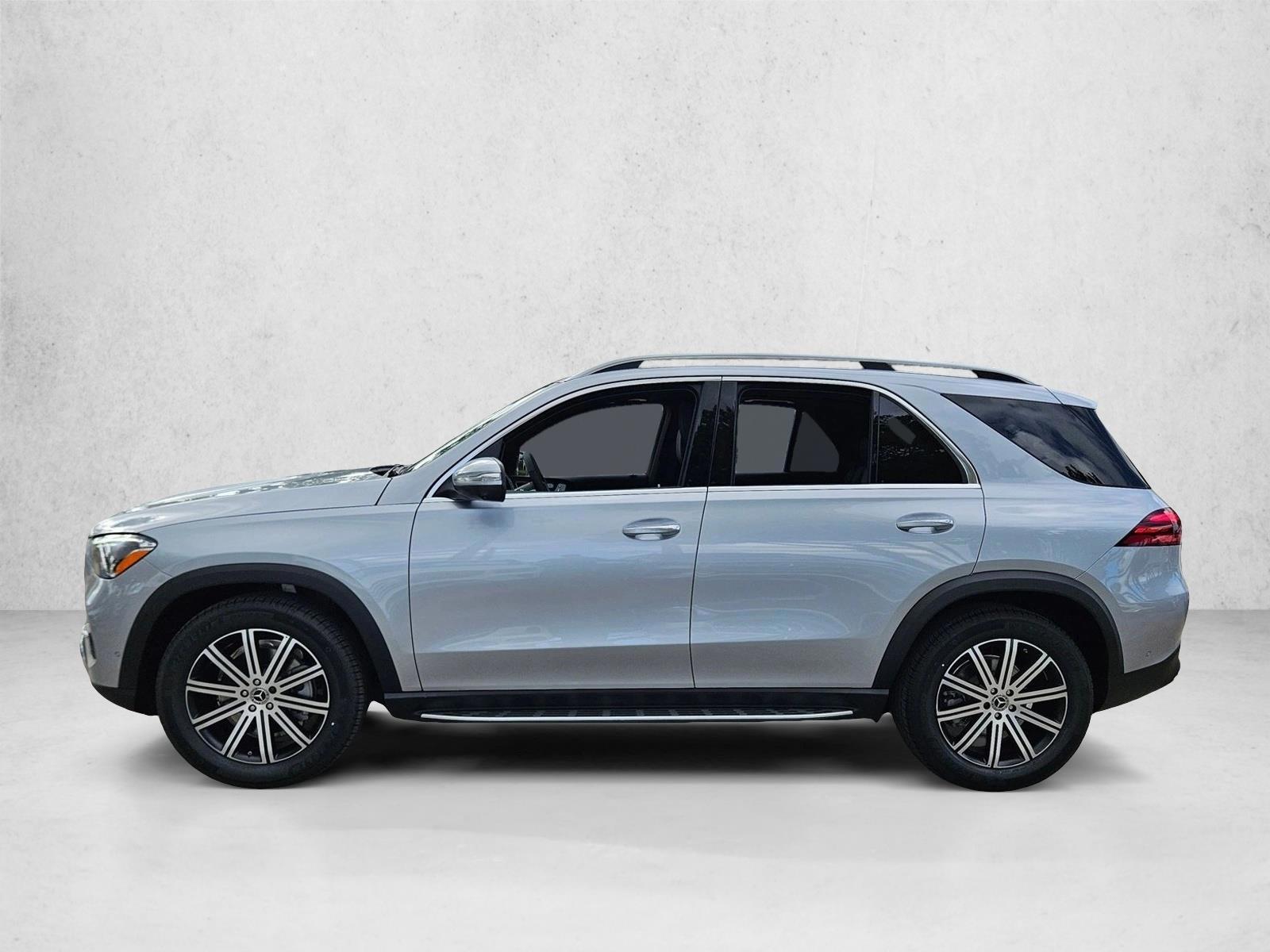 Thumbnail: 2026 Mercedes-Benz GLE - 2