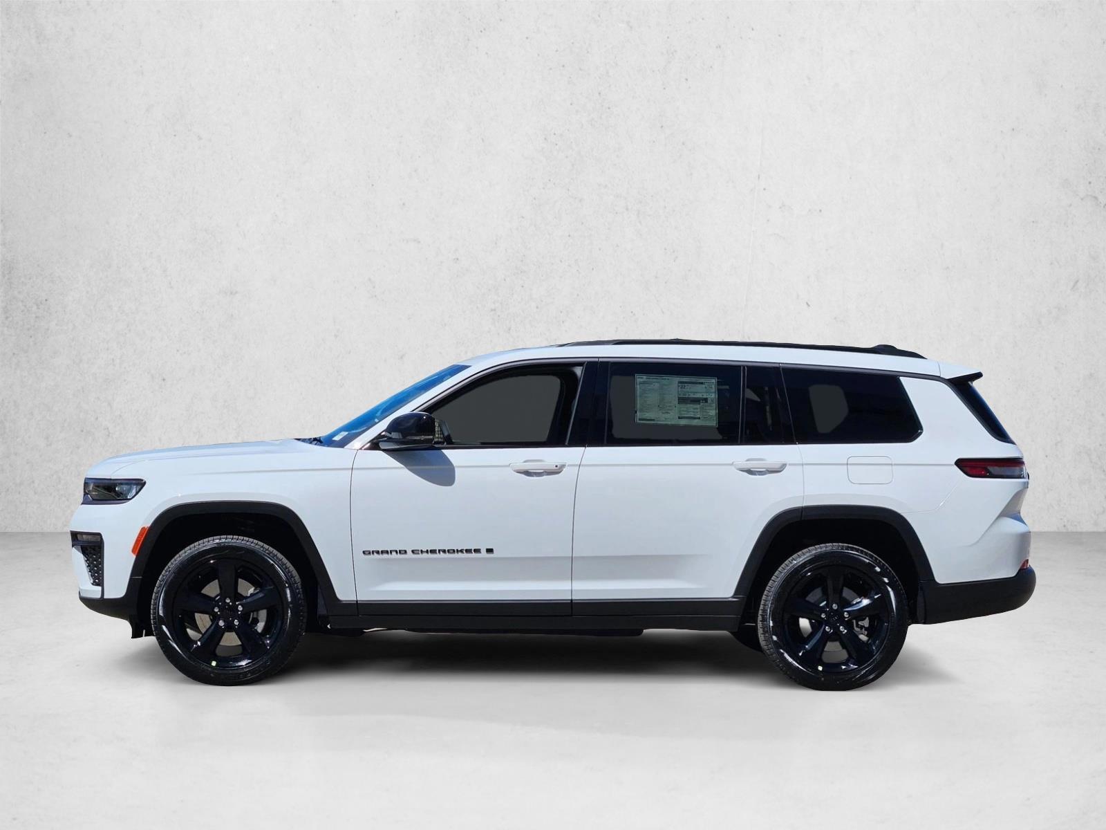 Thumbnail: 2026 Jeep Grand Cherokee L - 2