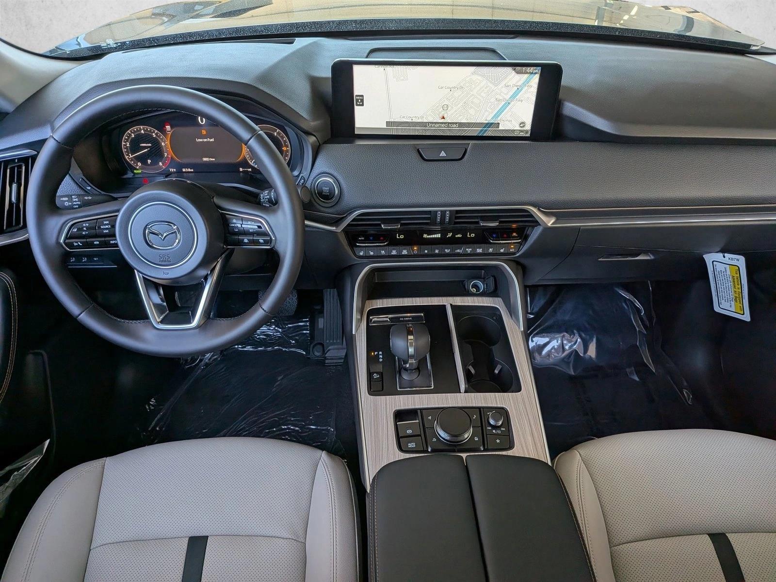 Thumbnail: 2026 Mazda CX-90 - 4