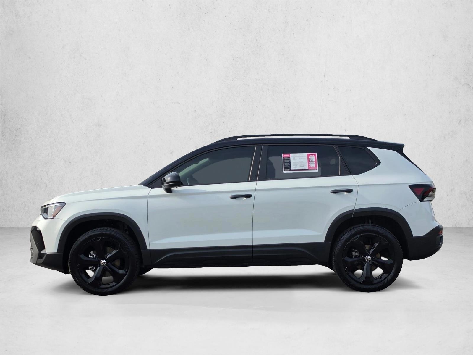 Thumbnail: 2025 Volkswagen Taos - 2