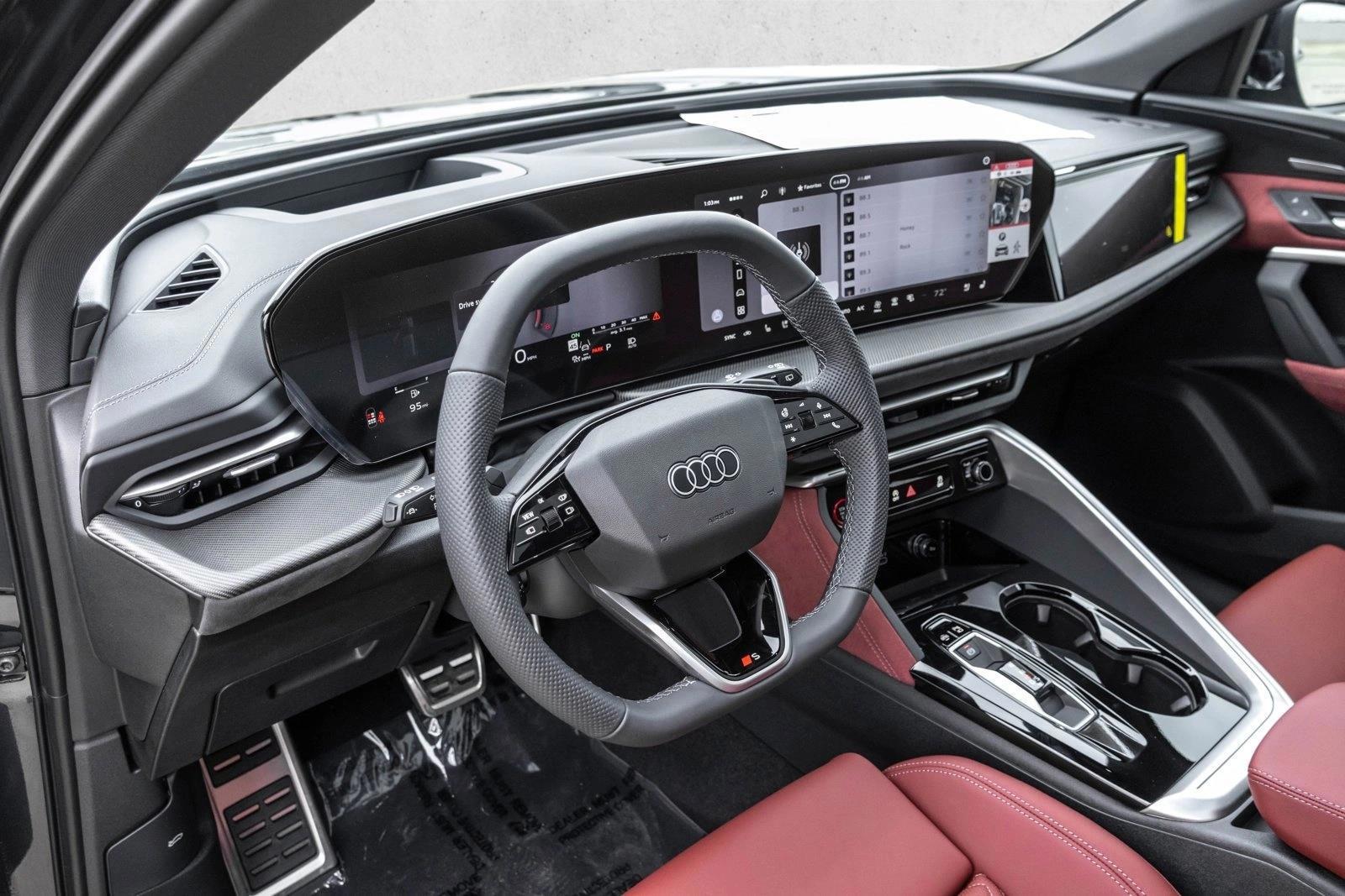 Thumbnail: 2026 Audi SQ5 - 3