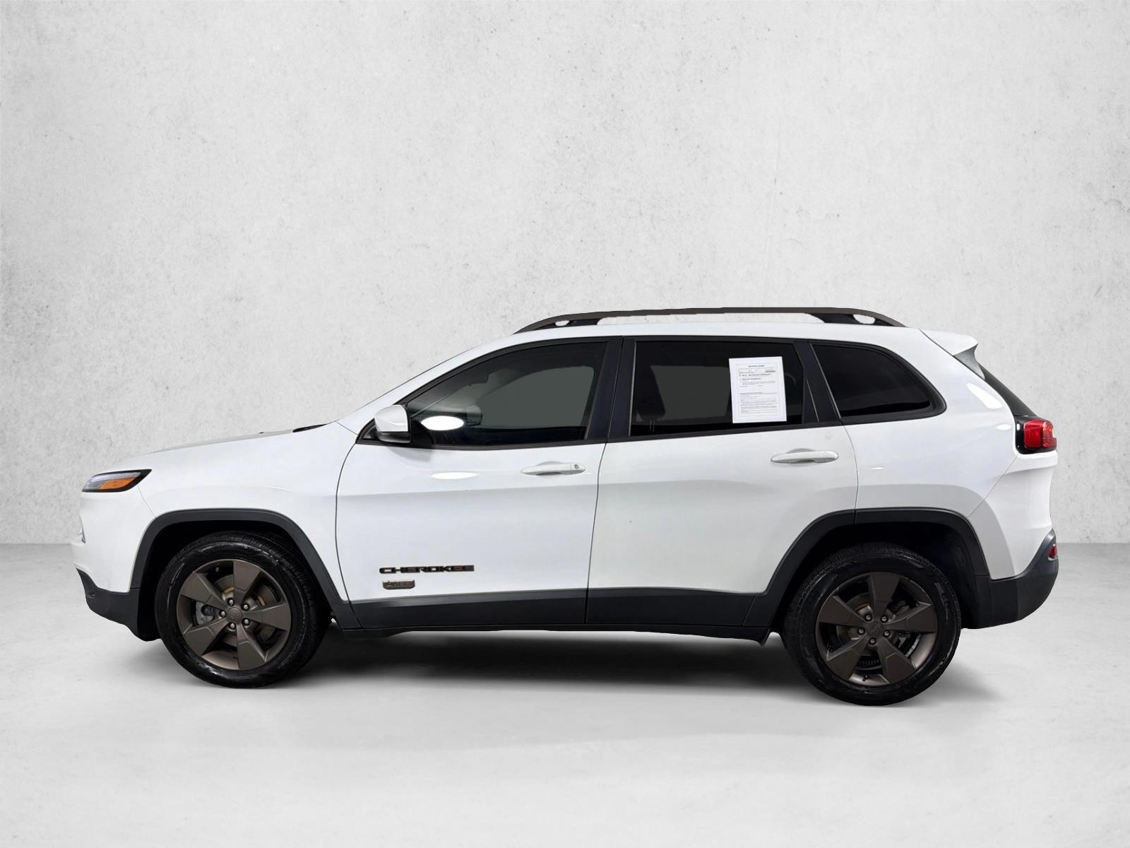 Thumbnail: 2016 Jeep Cherokee - 2