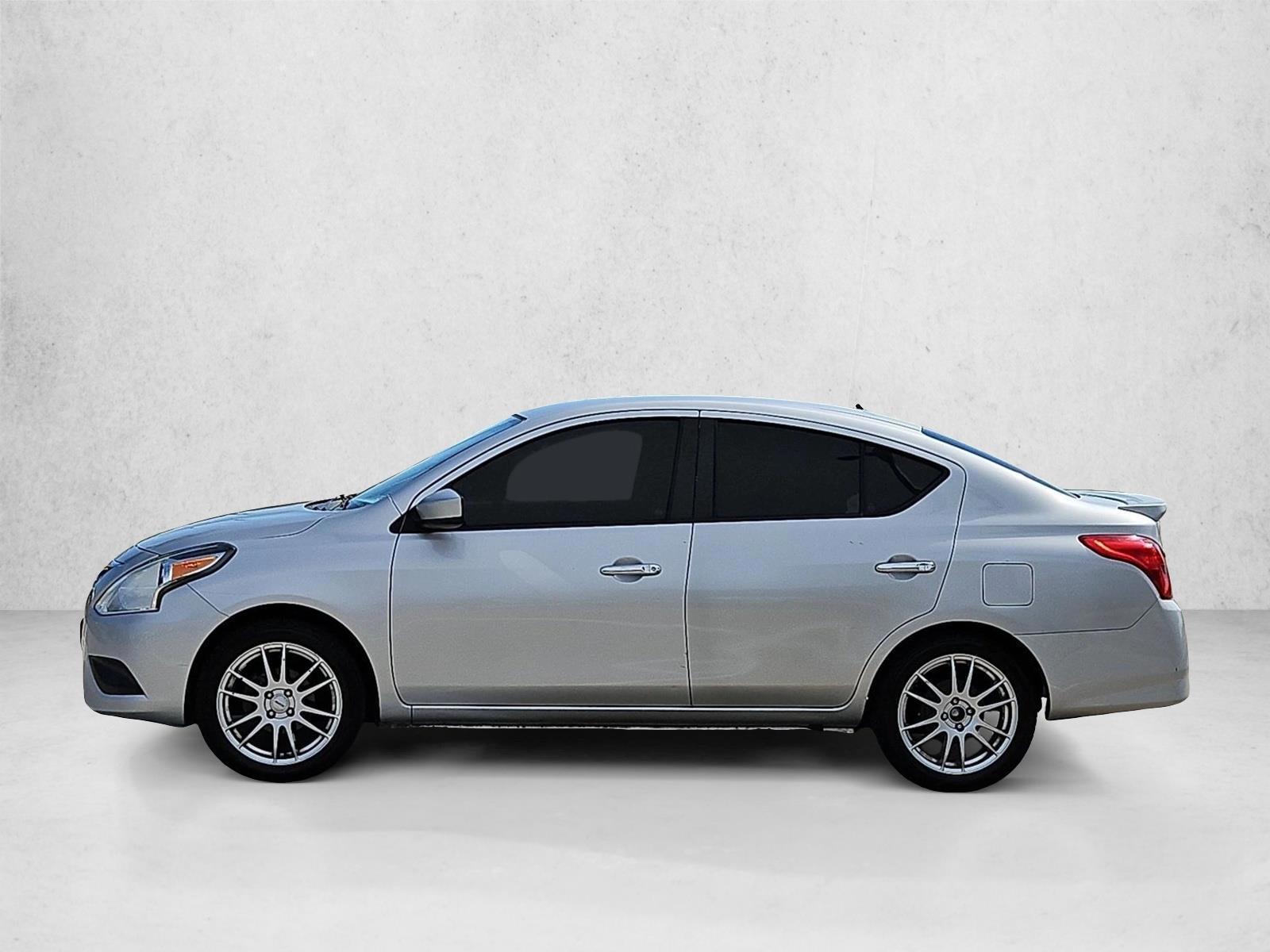 Thumbnail: 2018 Nissan Versa - 2