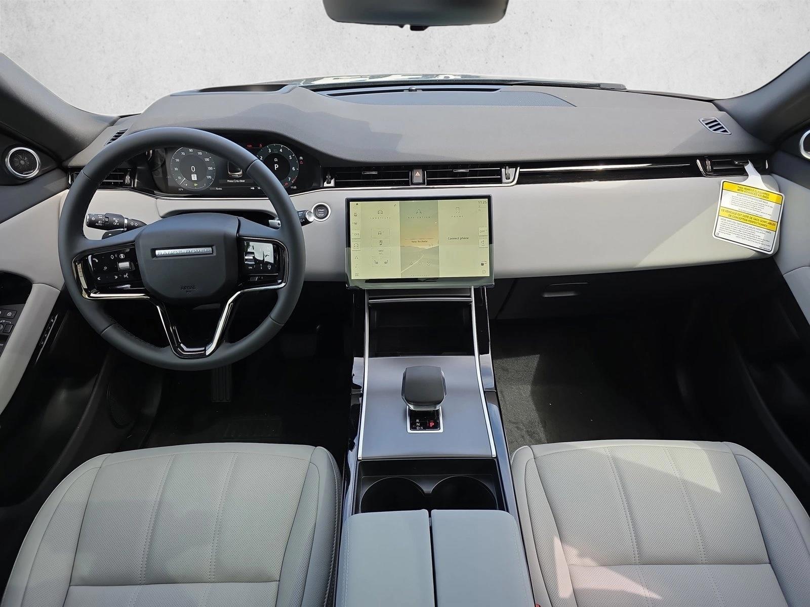 Thumbnail: 2026 Land Rover Range Rover Evoque - 3
