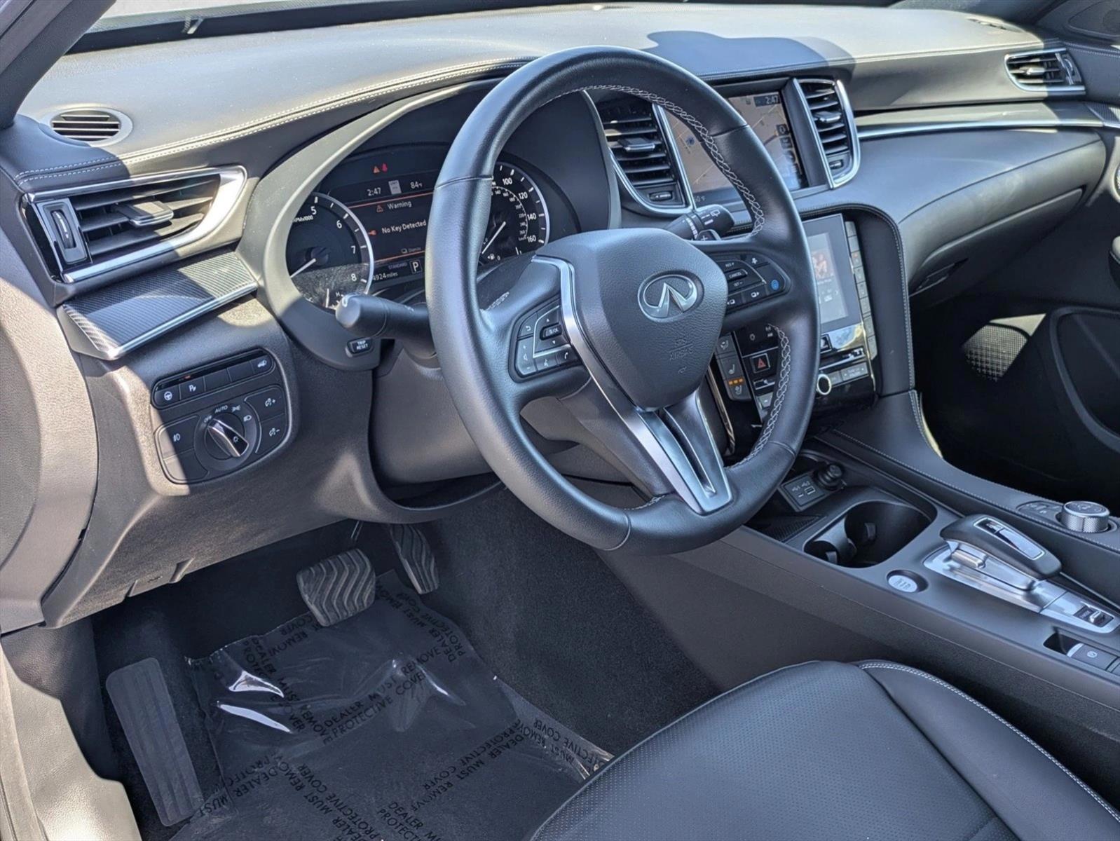 Thumbnail: 2025 INFINITI QX50 - 3