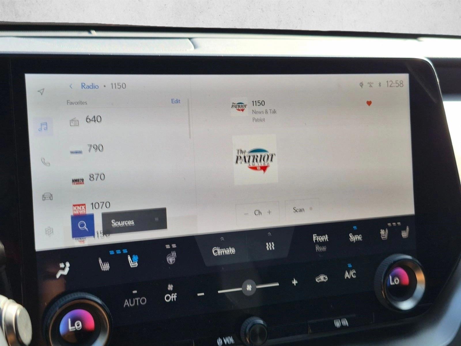 2025 Lexus TX Luxury - Photo 13