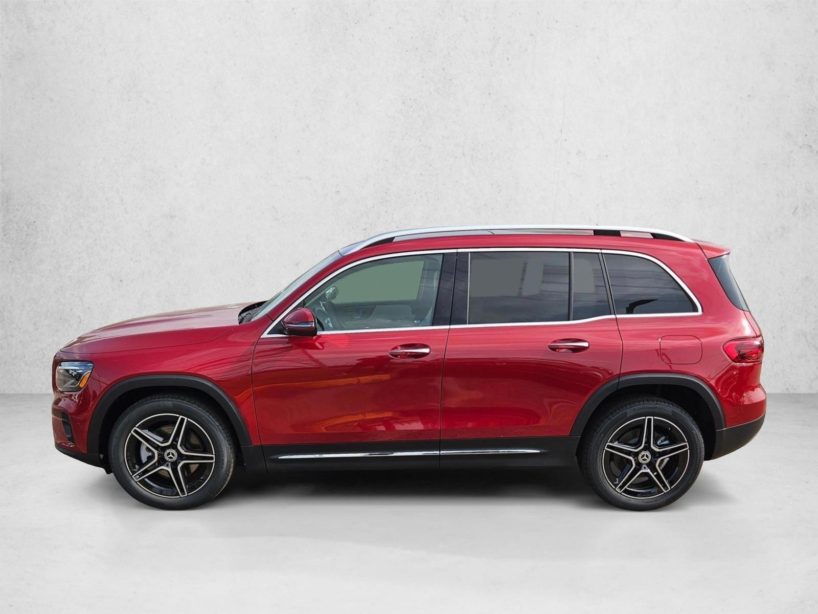 Thumbnail: 2026 Mercedes-Benz GLB - 2