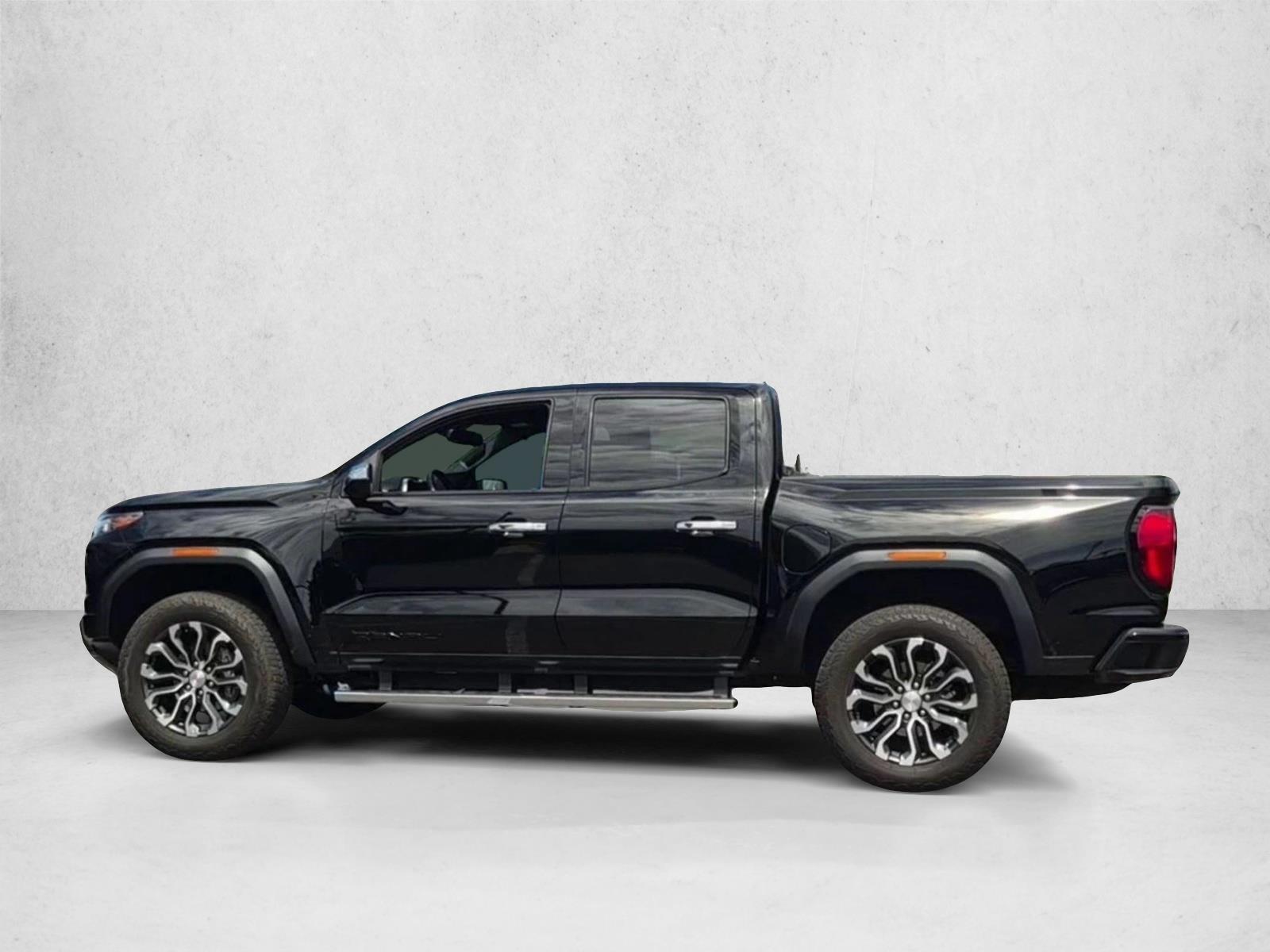 Thumbnail: 2023 GMC Canyon - 3