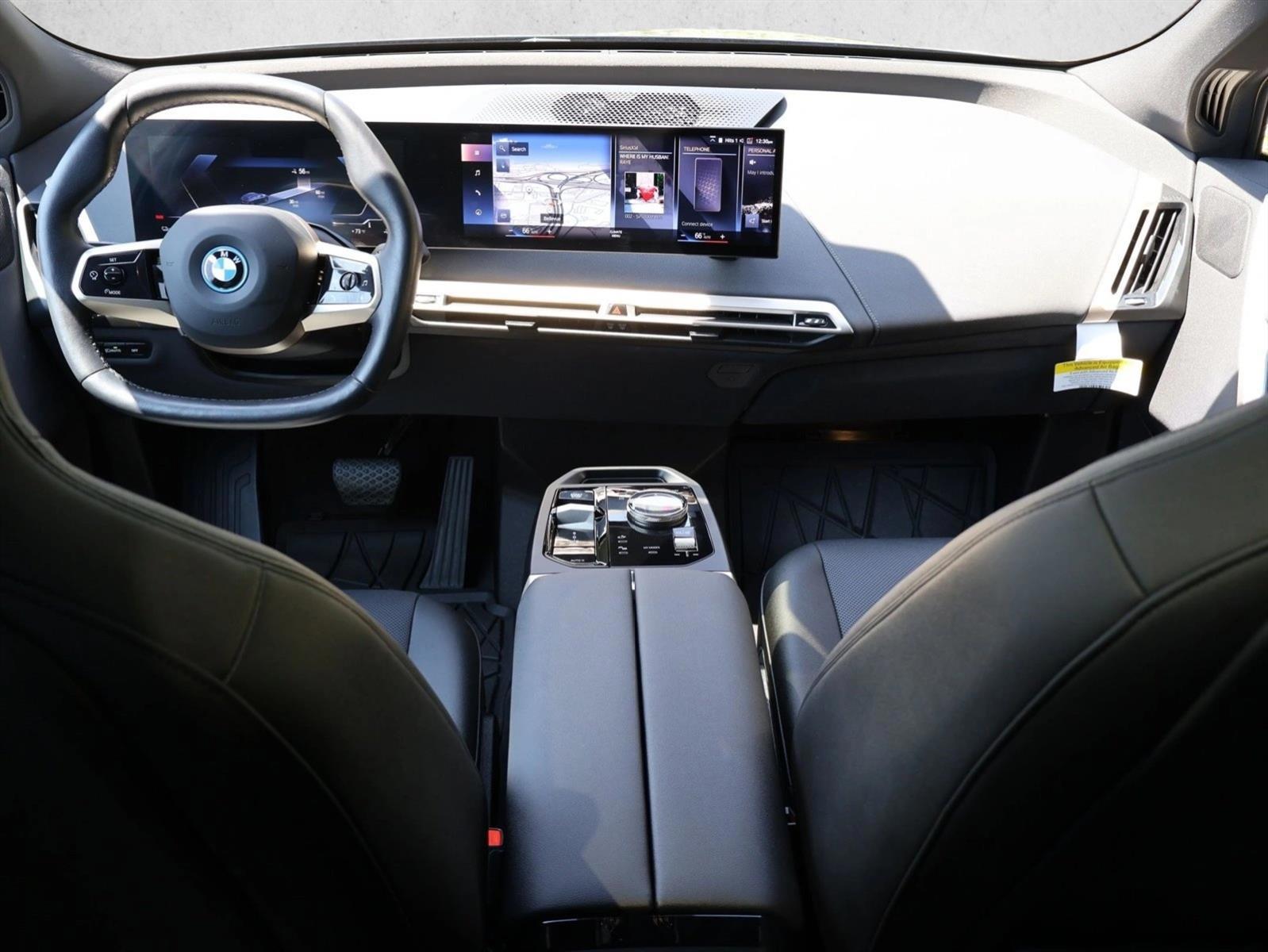 Thumbnail: 2023 BMW iX - 4