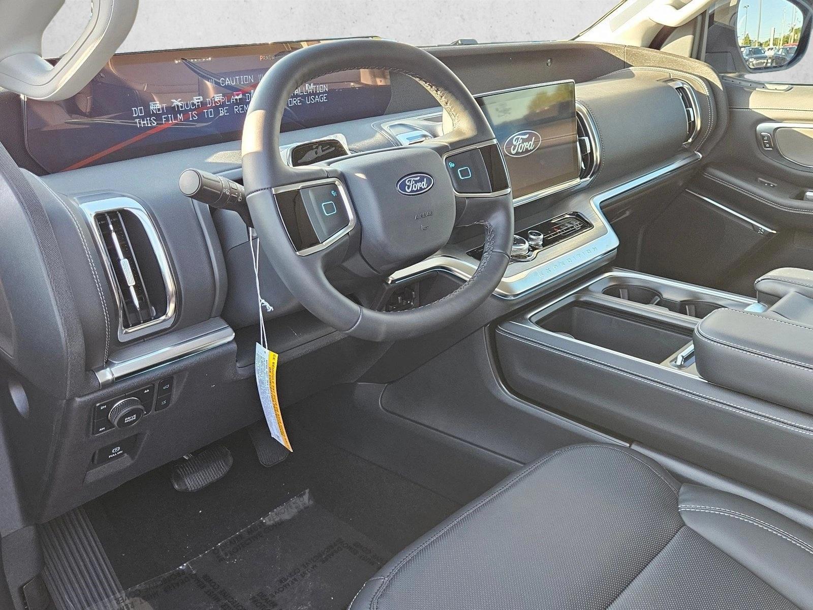 Thumbnail: 2026 Ford Expedition - 3