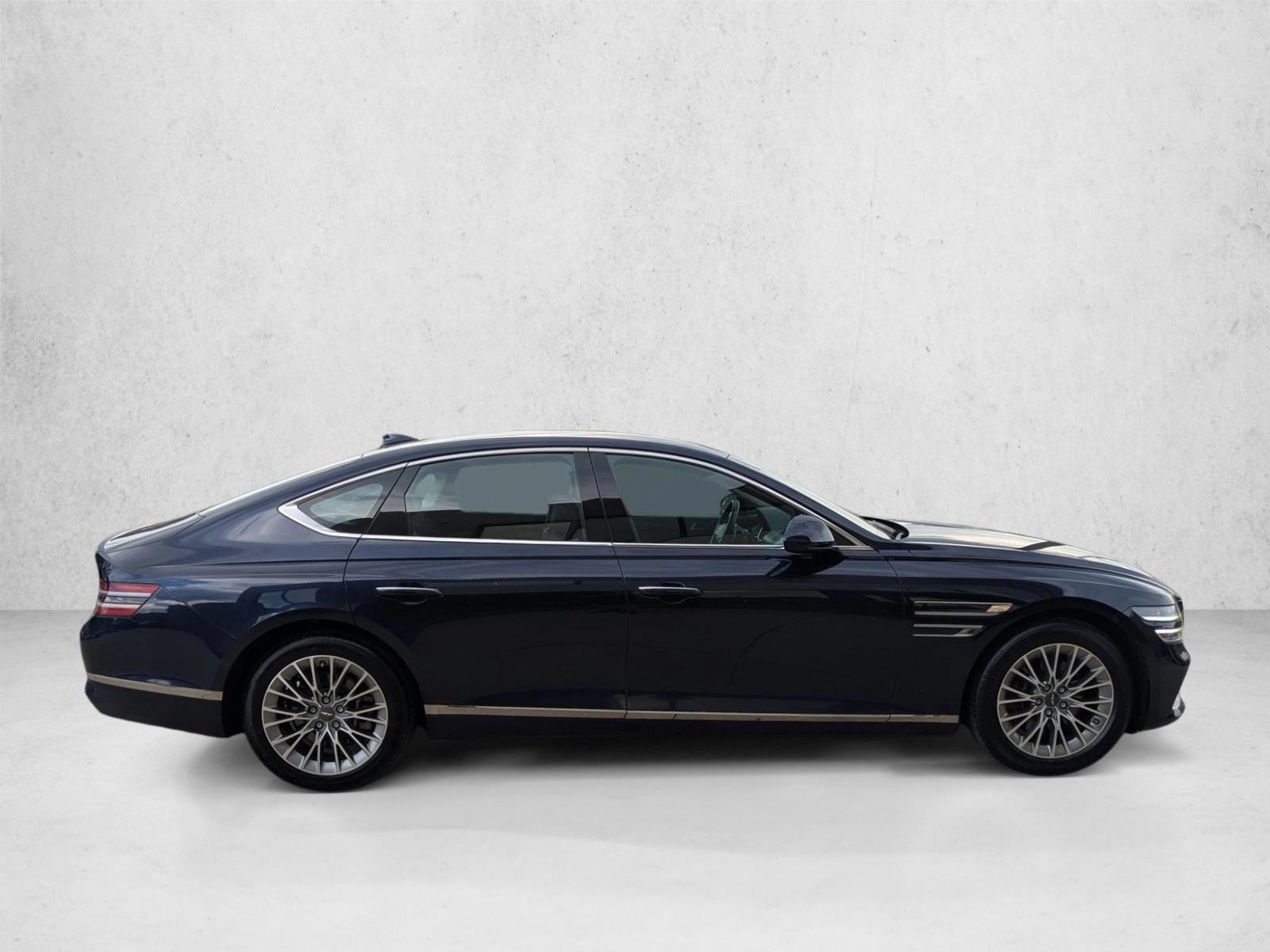 2023 Genesis G80