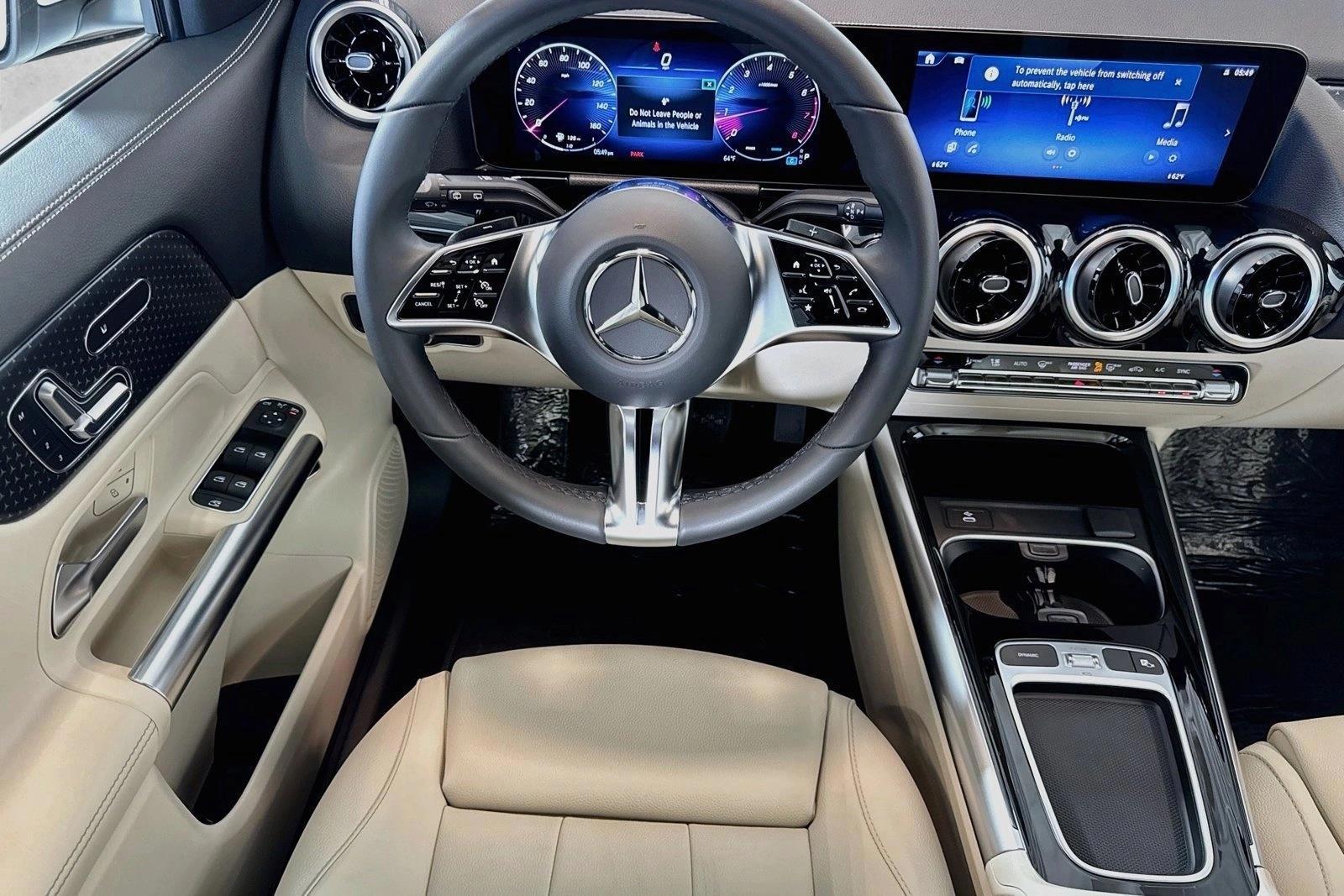 Thumbnail: 2026 Mercedes-Benz GLA - 3
