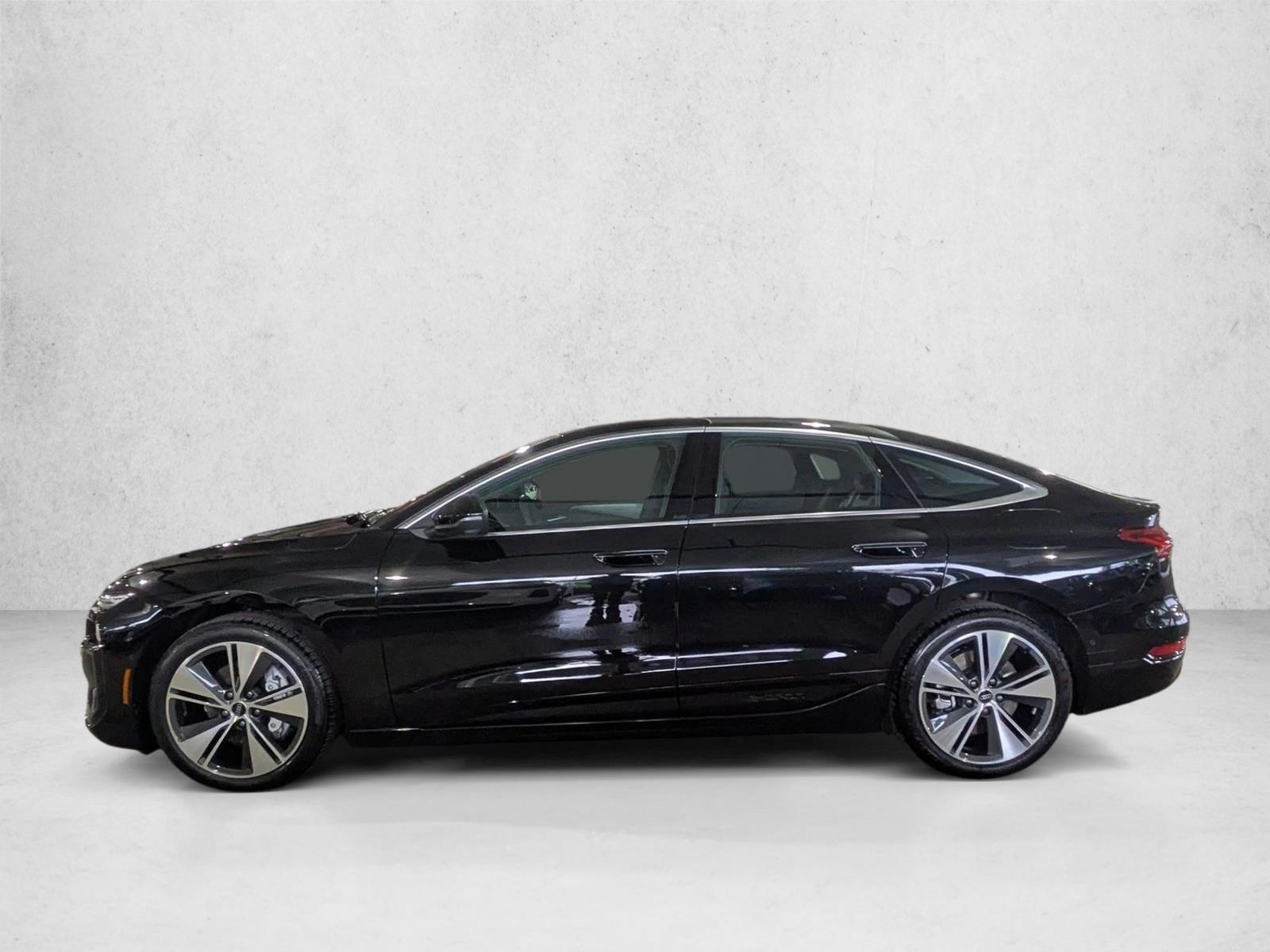 Thumbnail: 2025 Audi e-tron - 2