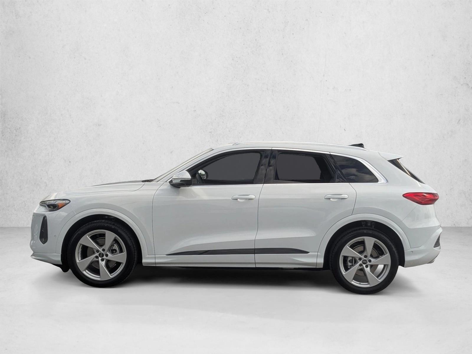 Thumbnail: 2026 Audi Q5 - 2