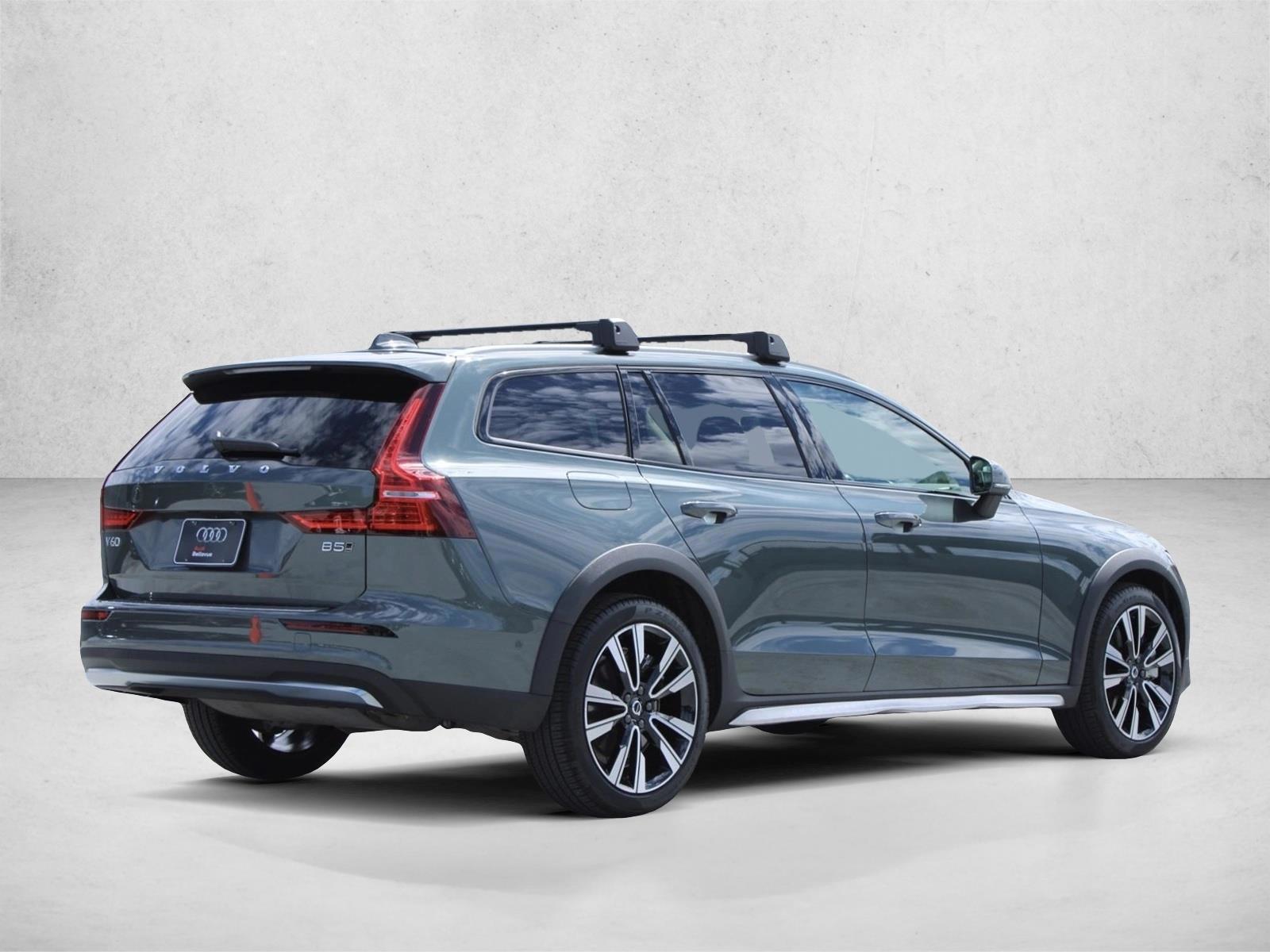 2026 Volvo V60 Cross Country