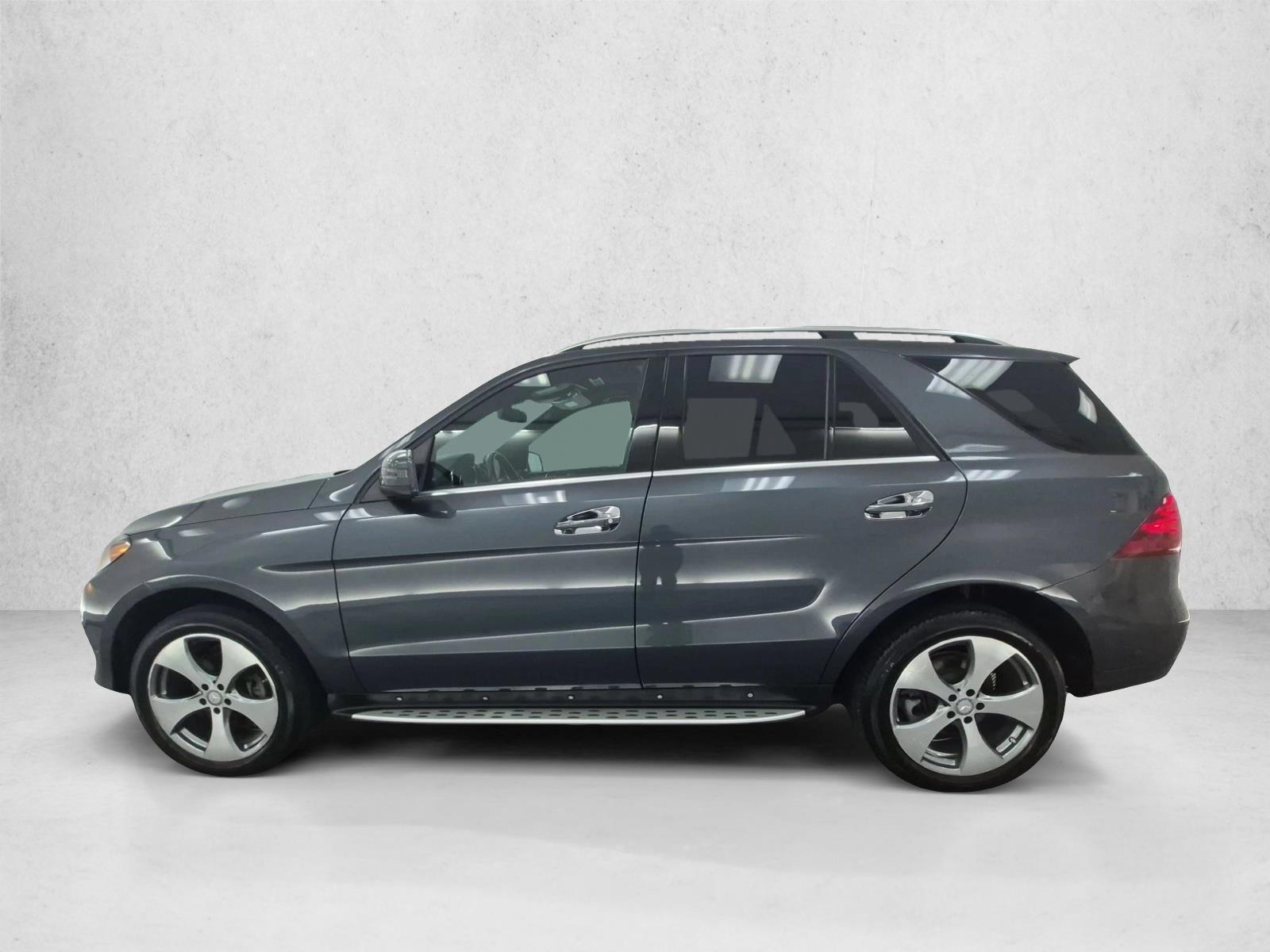 Thumbnail: 2016 Mercedes-Benz GLE - 2