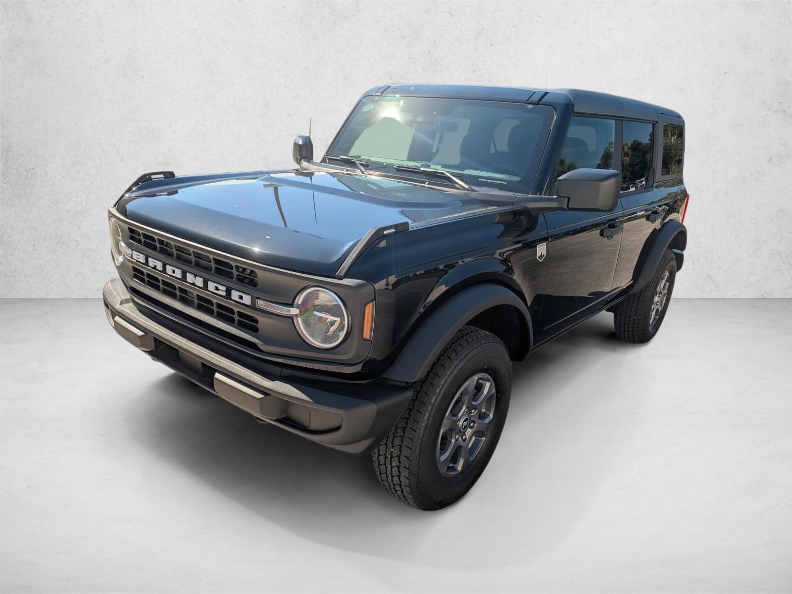 Thumbnail: 2026 Ford Bronco - 1