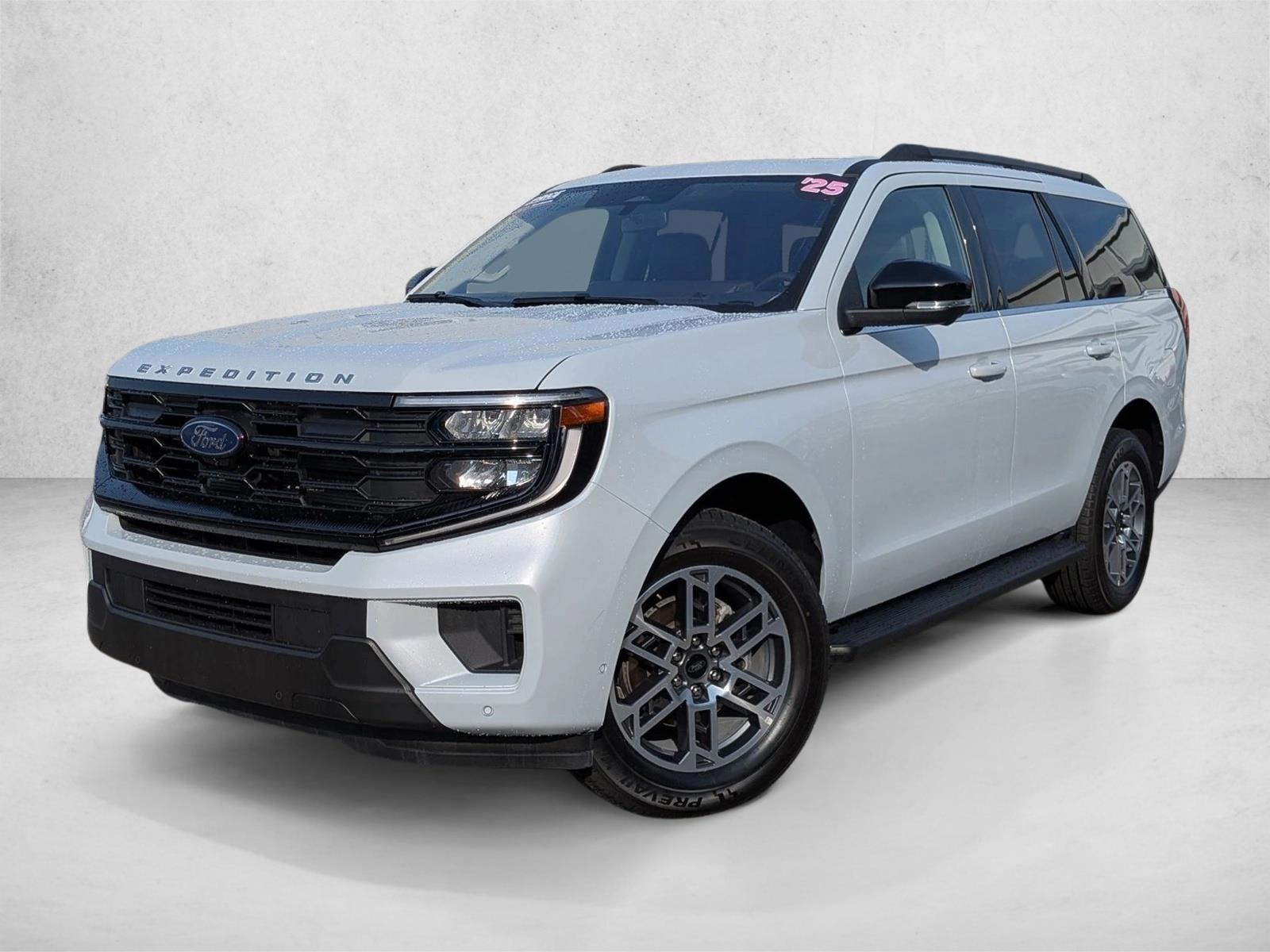 Thumbnail: 2025 Ford Expedition - 1