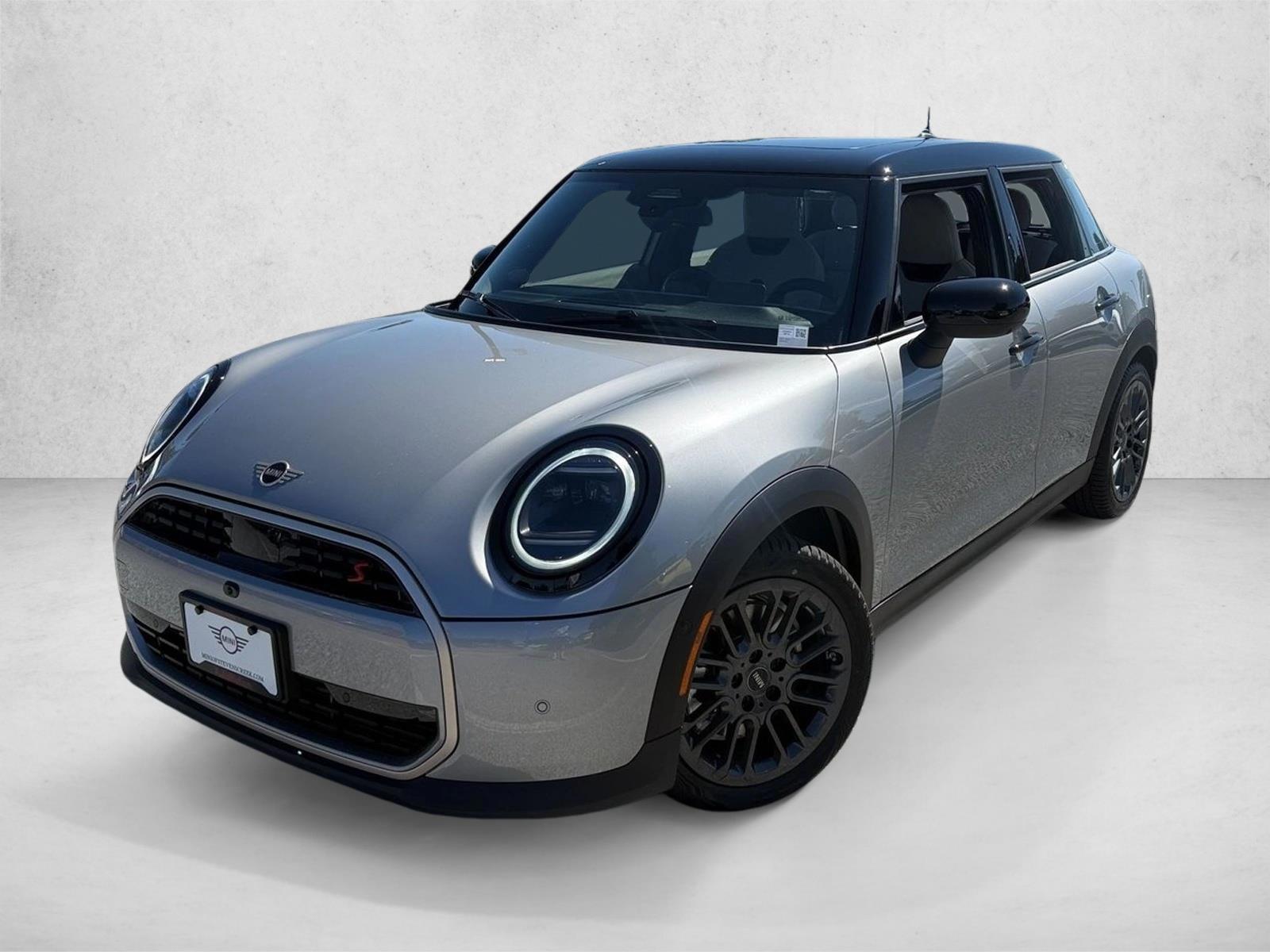 Thumbnail: 2027 MINI Cooper Hardtop - 1