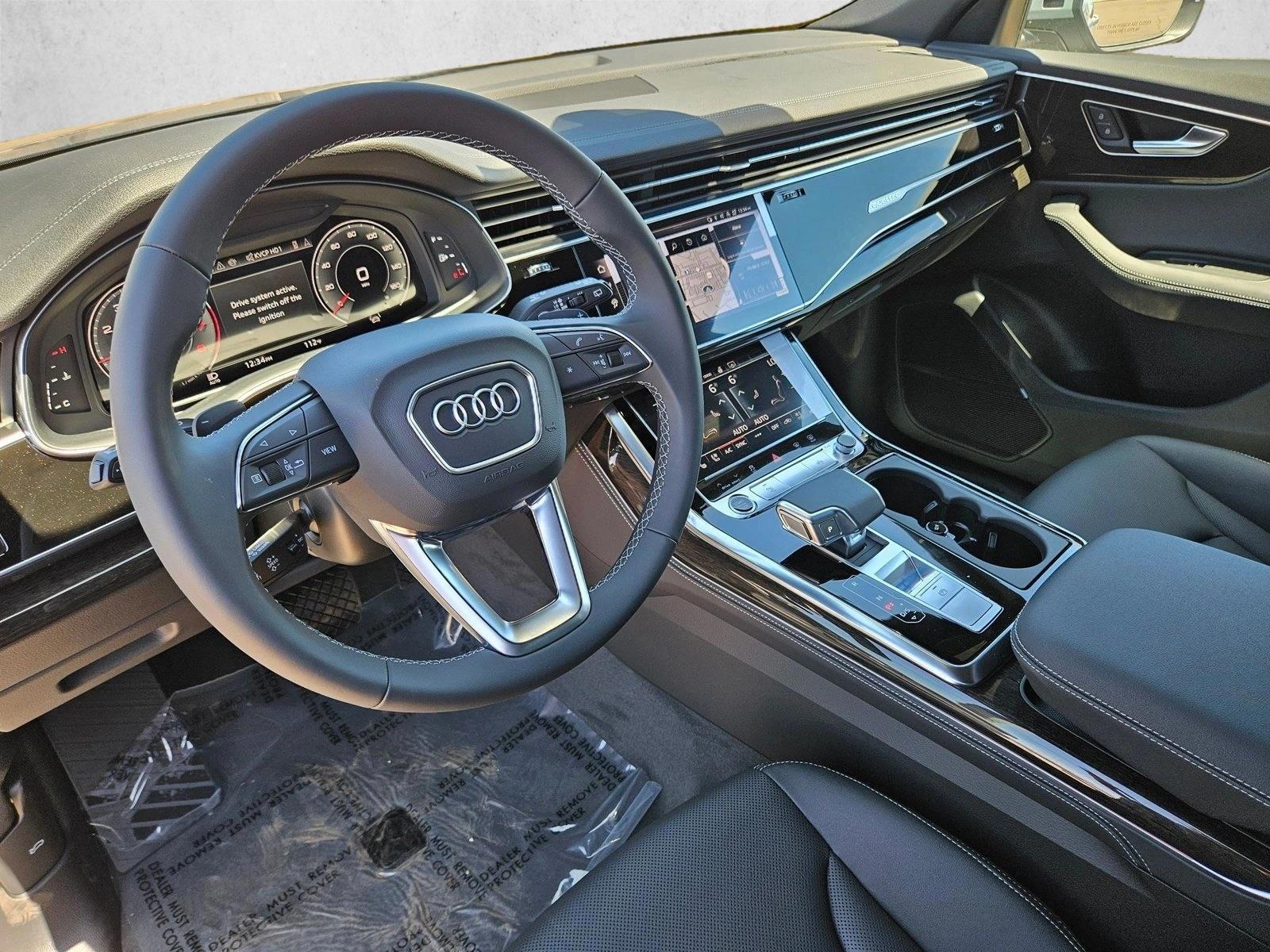 Thumbnail: 2026 Audi Q8 - 3