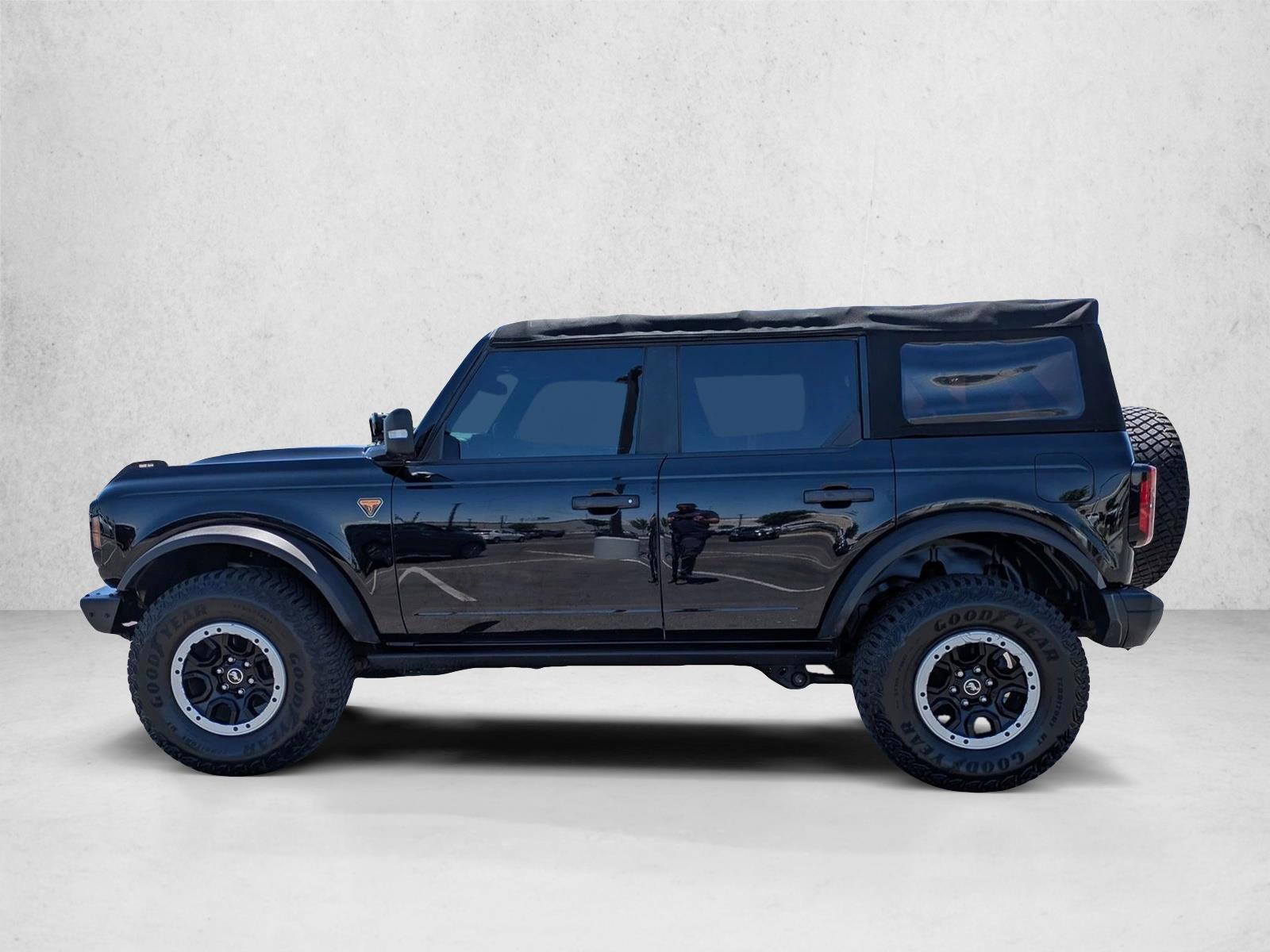 Thumbnail: 2021 Ford Bronco - 2