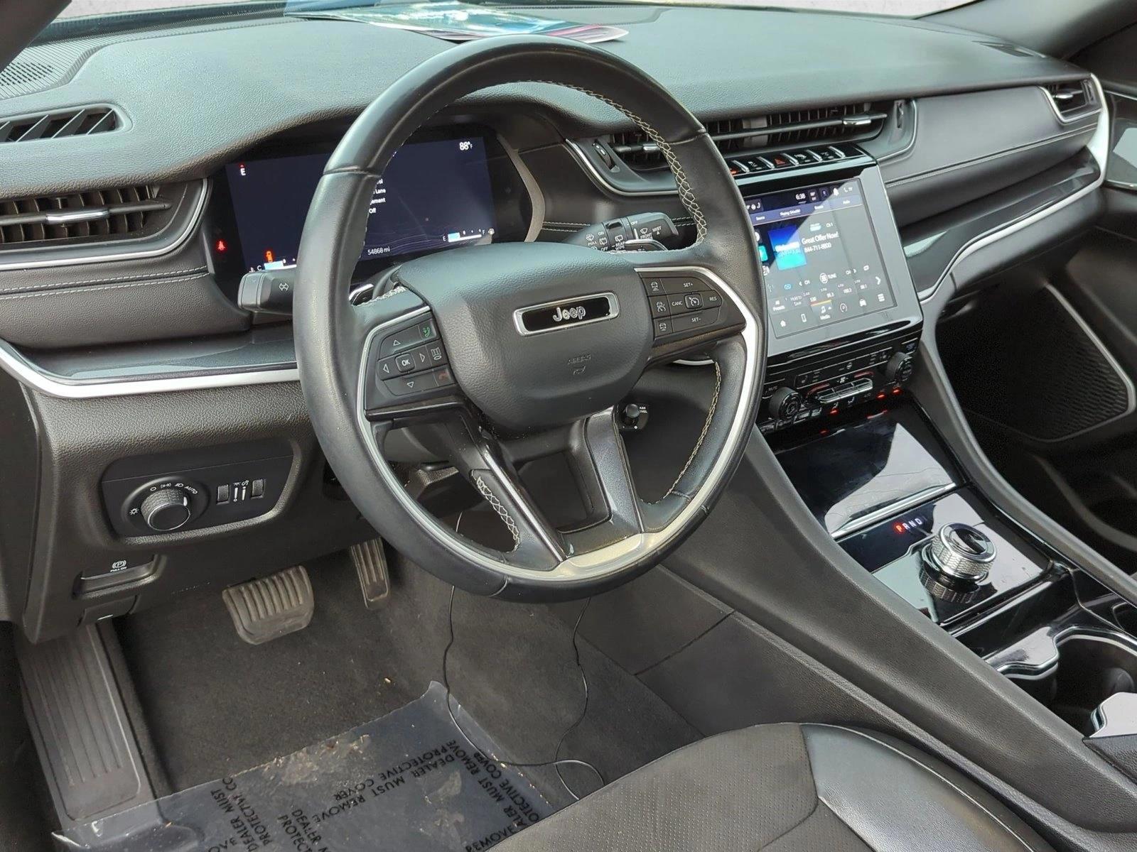 Thumbnail: 2022 Jeep Grand Cherokee L - 3