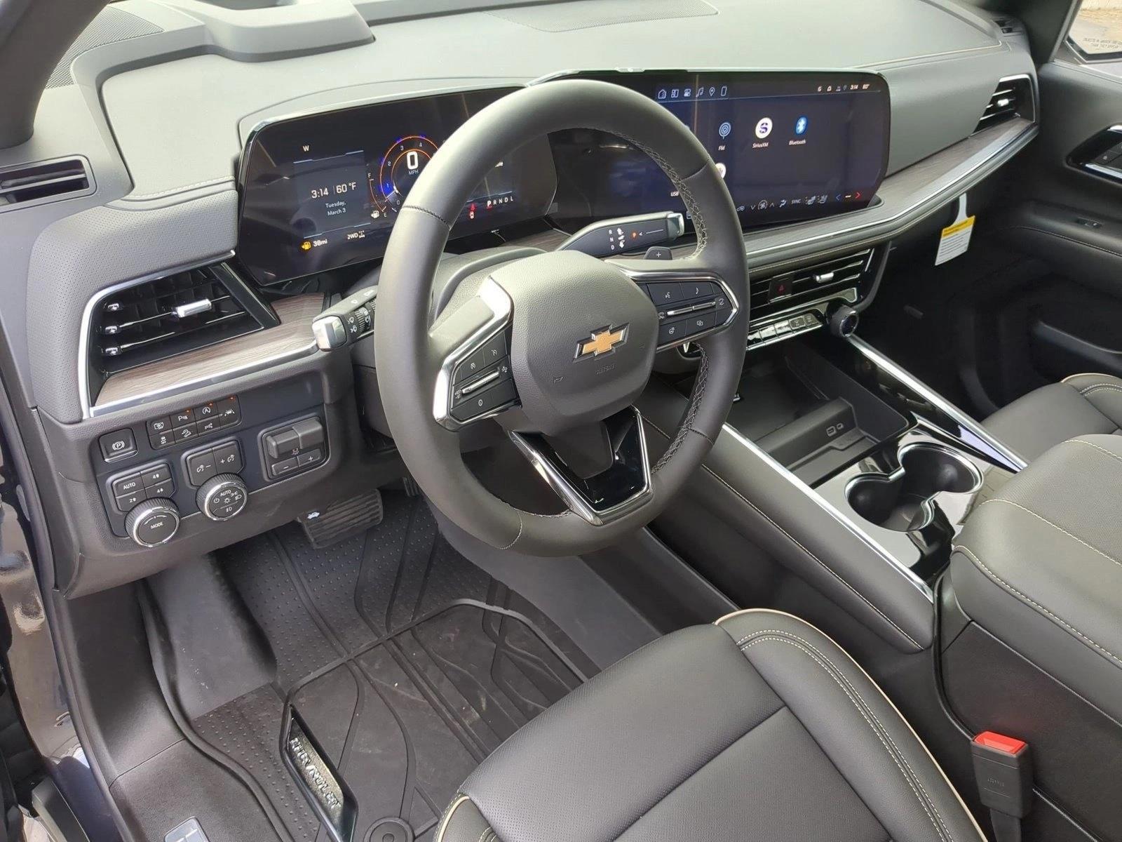 Thumbnail: 2026 Chevrolet Tahoe - 3