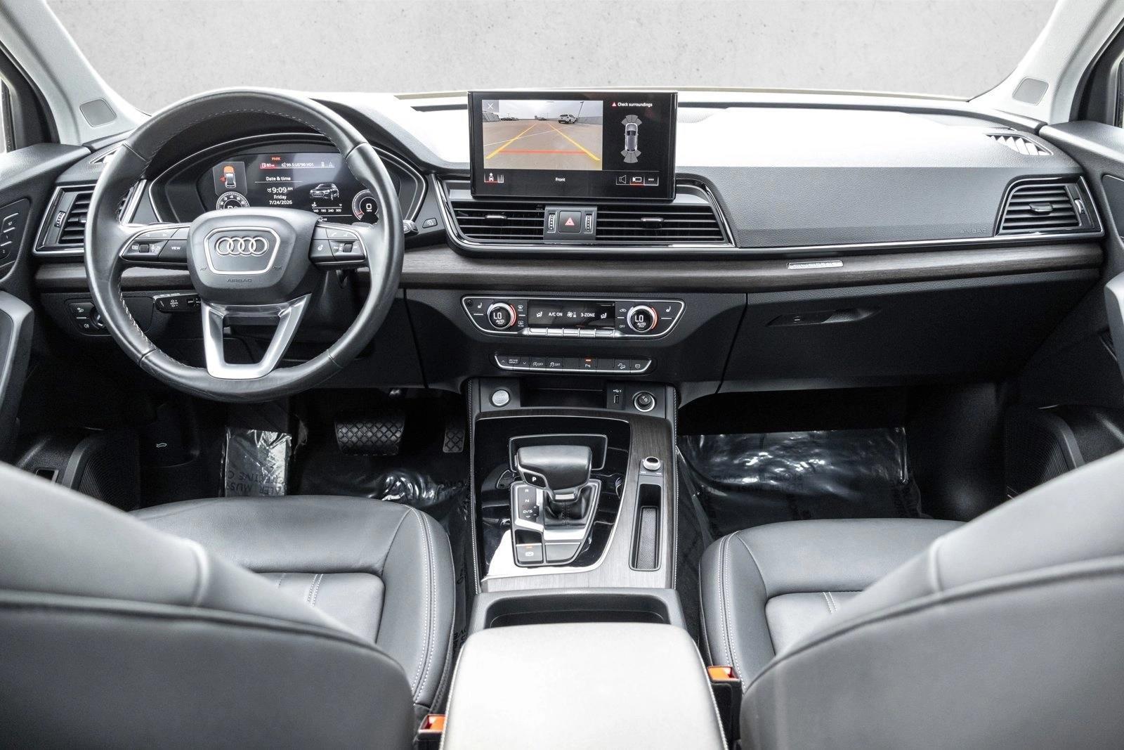 Thumbnail: 2022 Audi Q5 - 4