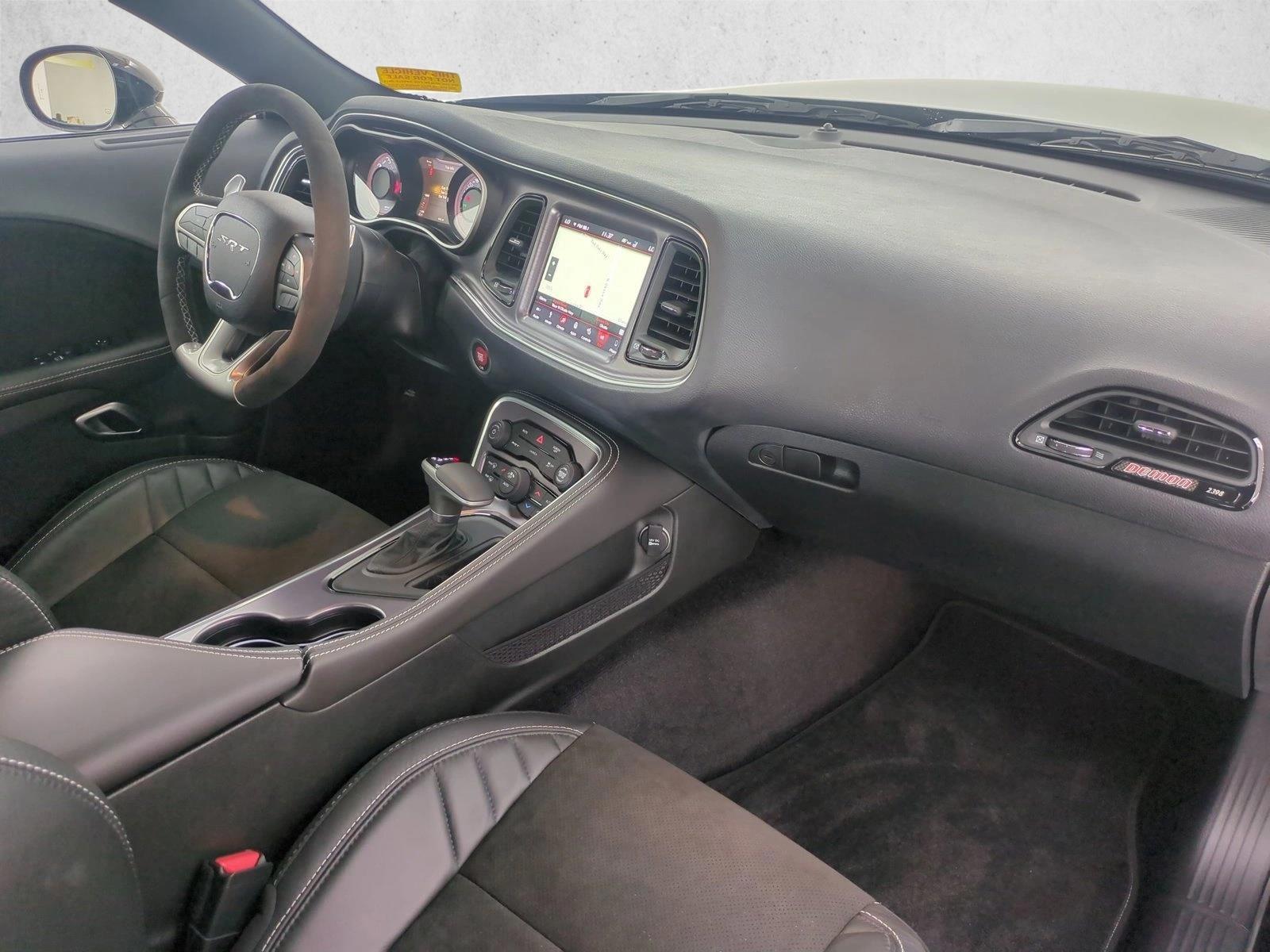 2018 Dodge Challenger SRT - Photo 24