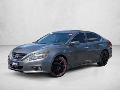 2018 Nissan Altima SR -
                  Littleton, CO